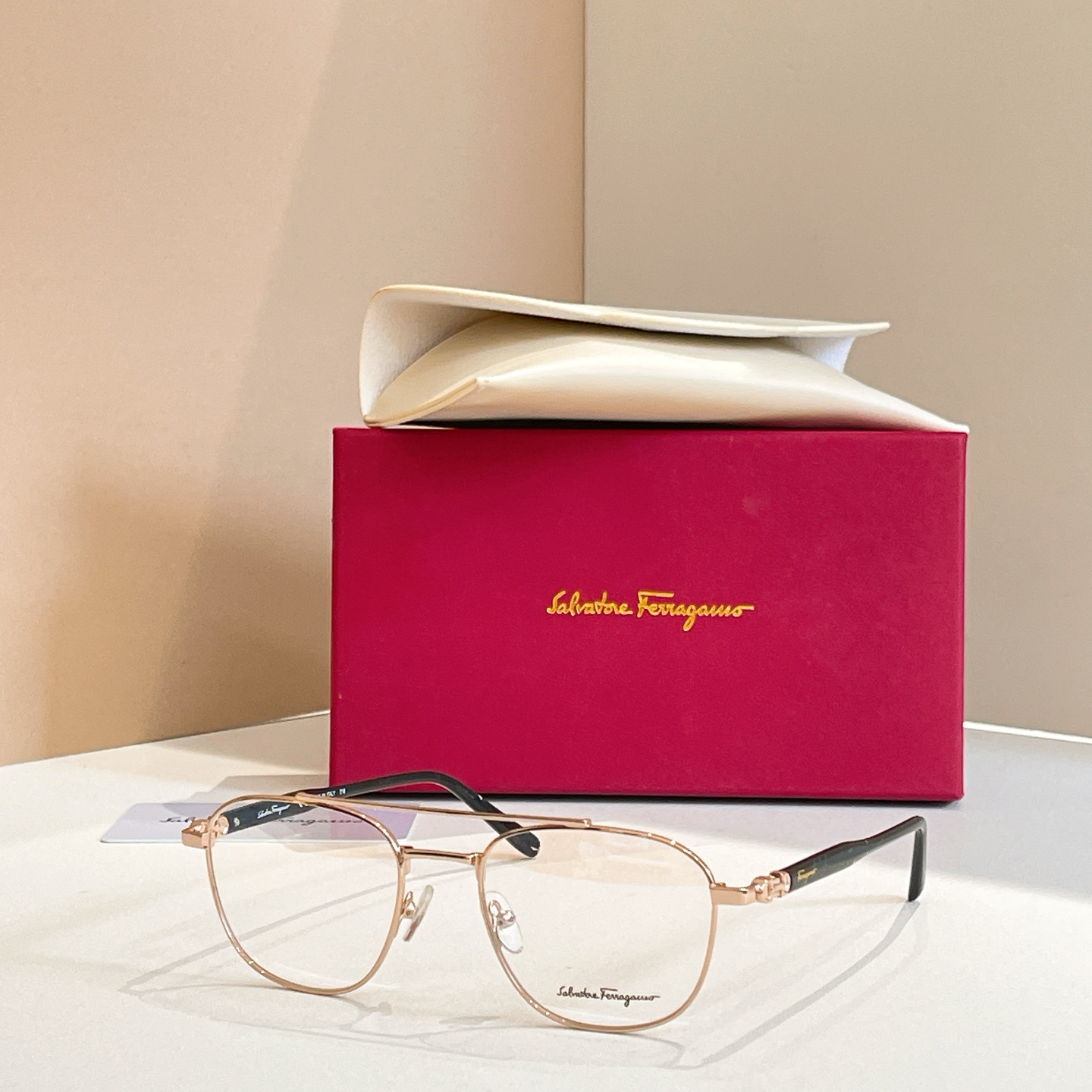 Salvatore ferragam* 菲*拉格慕 💚💚MODEL：SF2183💚💚💚SIZE：52口1