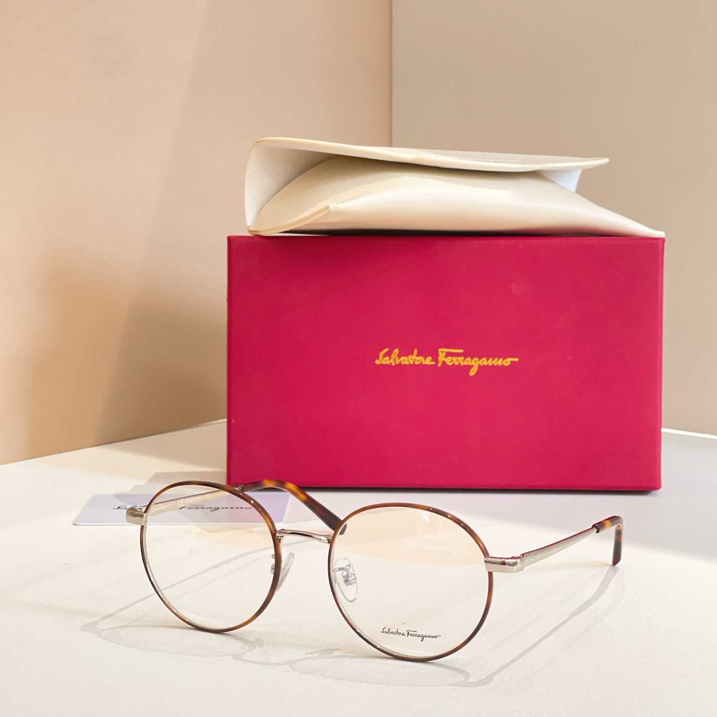 Salvatore ferragam* 菲*拉格慕 💚💚MODEL：SF982SK💚💚💚SIZE：52口