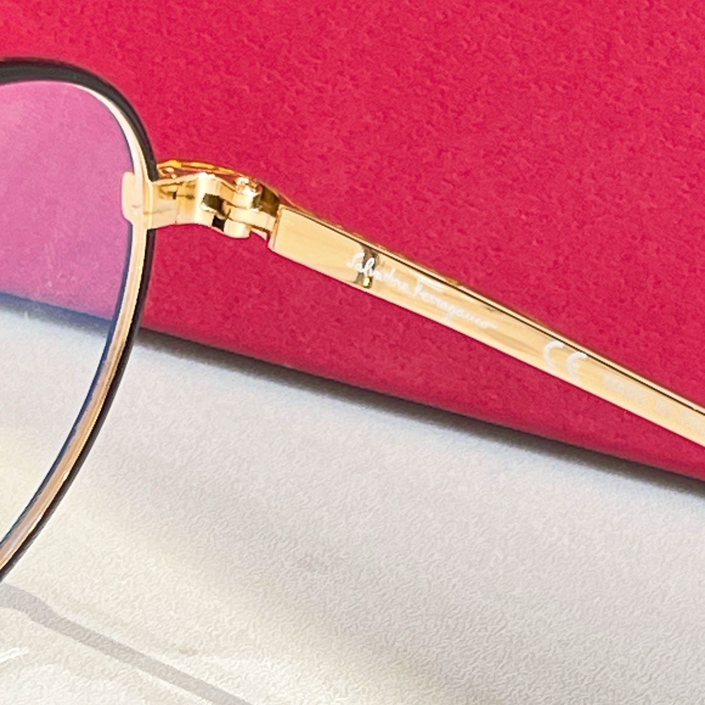 Salvatore ferragam* 菲*拉格慕 💚💚MODEL：SF982SK💚💚💚SIZE：52口