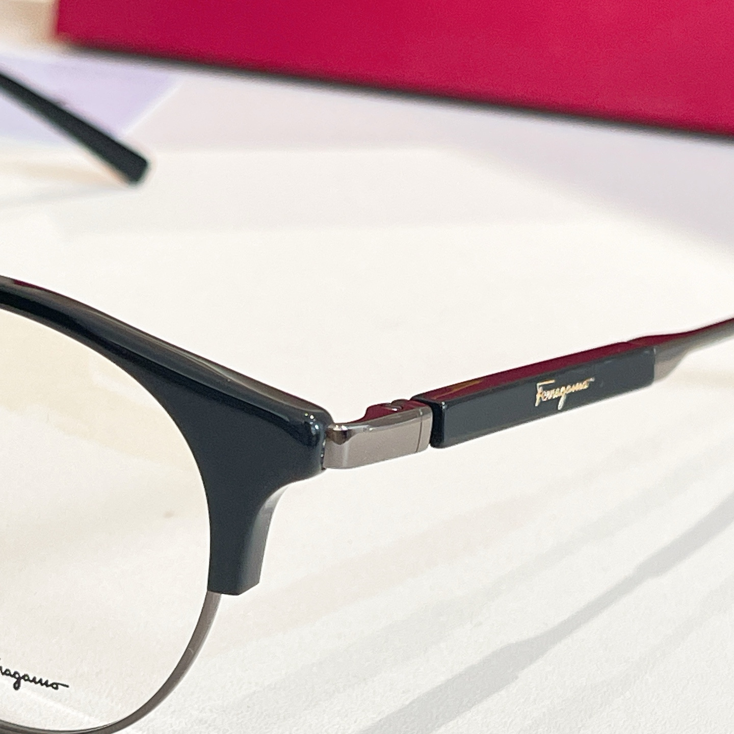 Salvatore ferragam* 菲*拉格慕 💚💚MODEL：SF2841K💚💚💚SIZE：51口