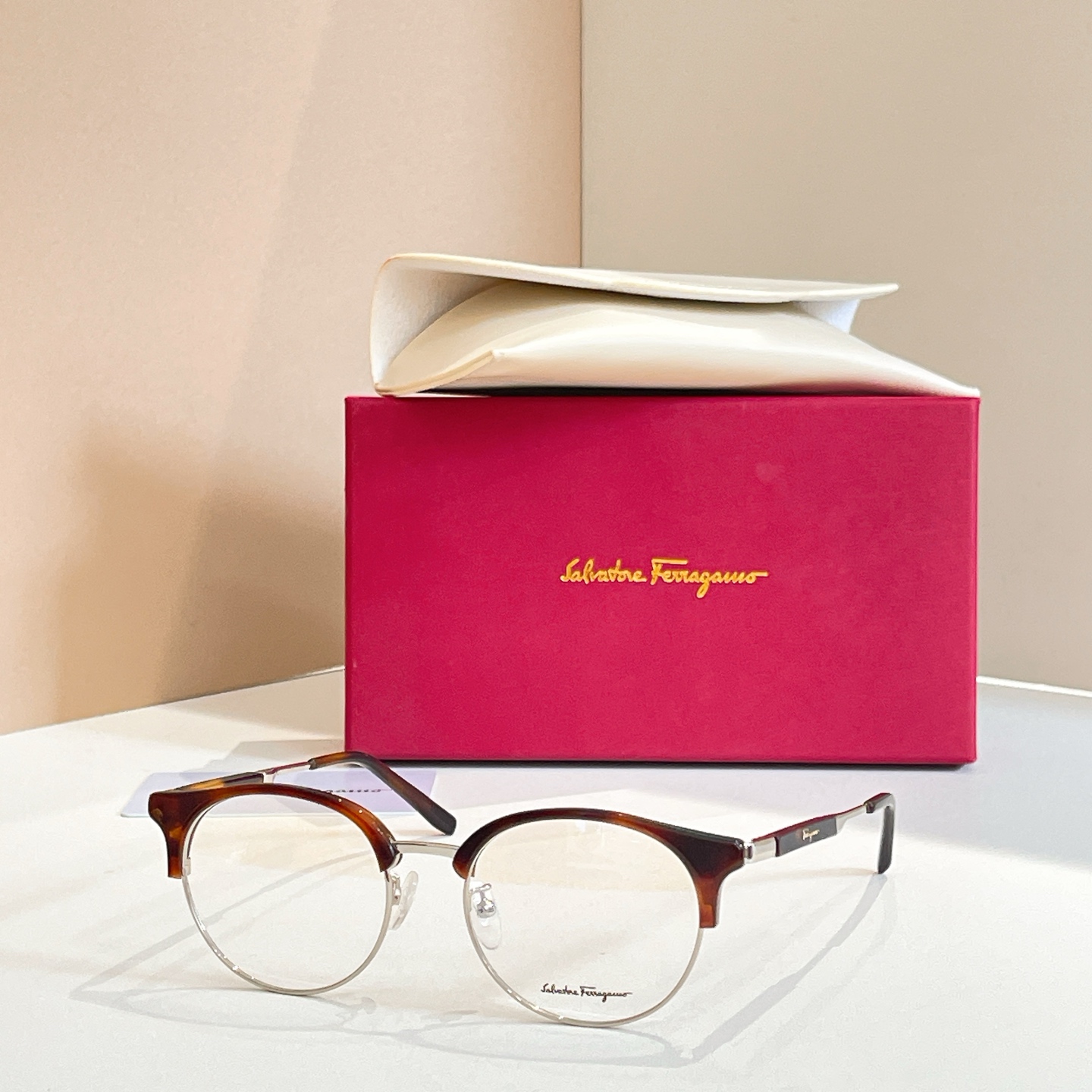 Salvatore ferragam* 菲*拉格慕 💚💚MODEL：SF2841K💚💚💚SIZE：51口