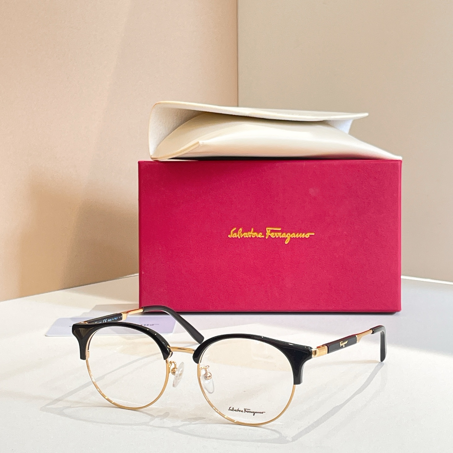 Salvatore ferragam* 菲*拉格慕 💚💚MODEL：SF2841K💚💚💚SIZE：51口