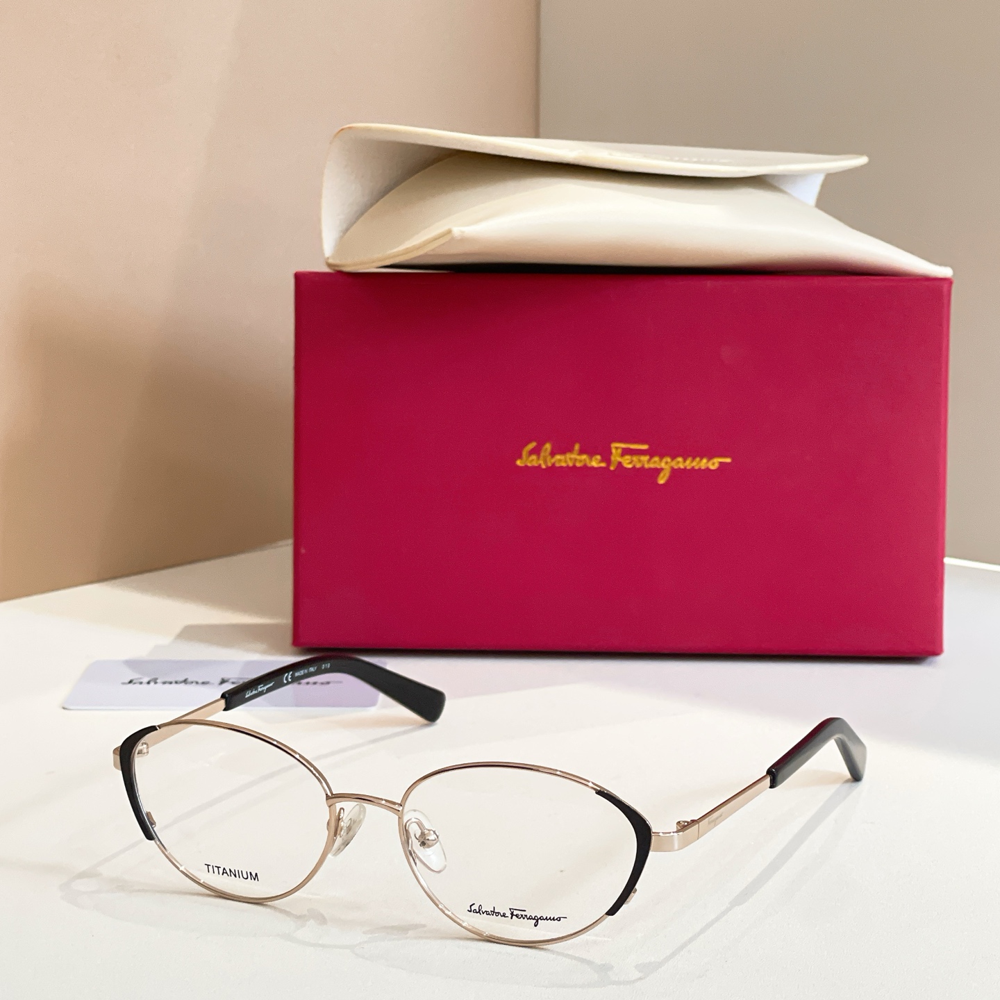 Salvatore ferragam* 菲*拉格慕 💚💚MODEL：SF2540RA💚💚💚SIZE：52