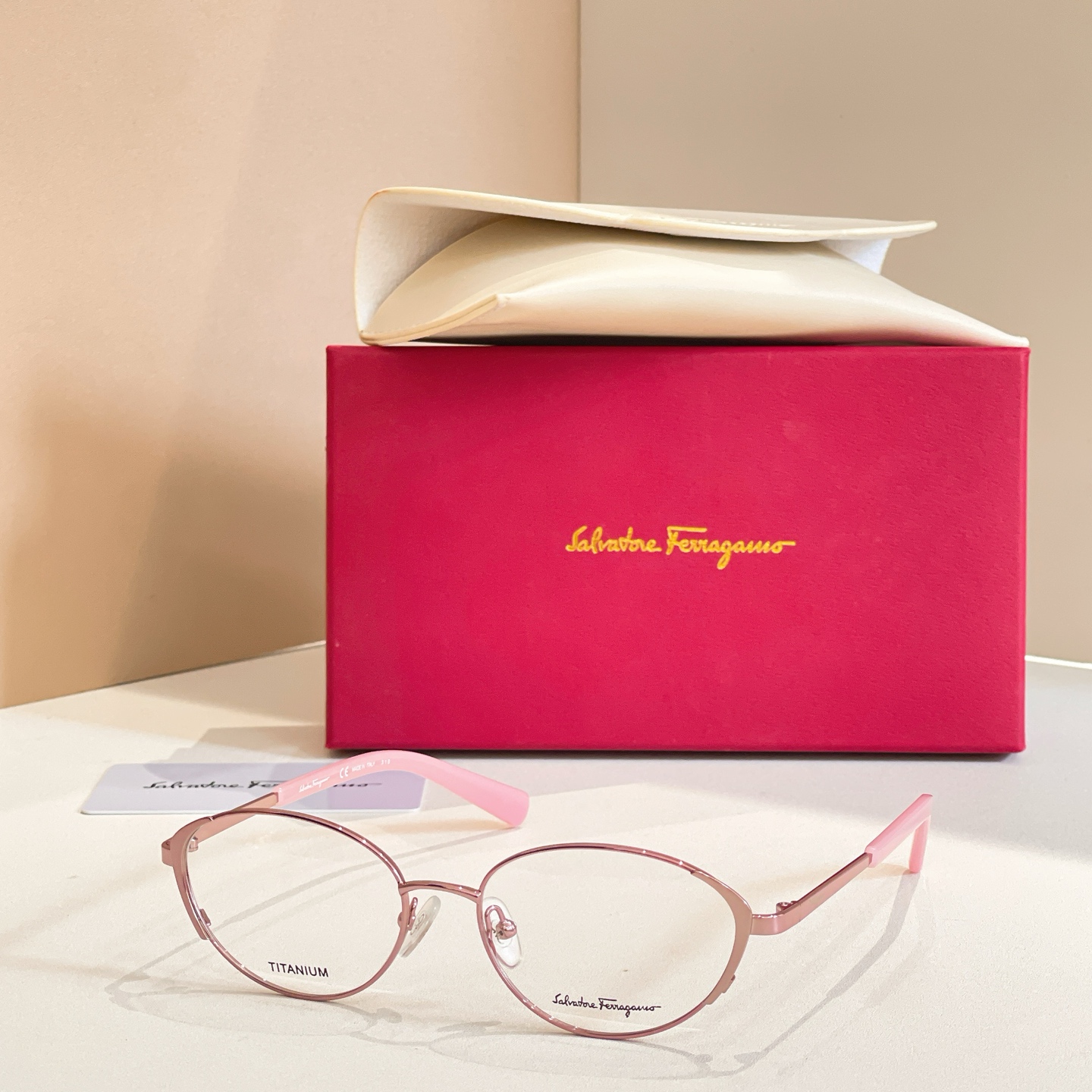 Salvatore ferragam* 菲*拉格慕 💚💚MODEL：SF2540RA💚💚💚SIZE：52