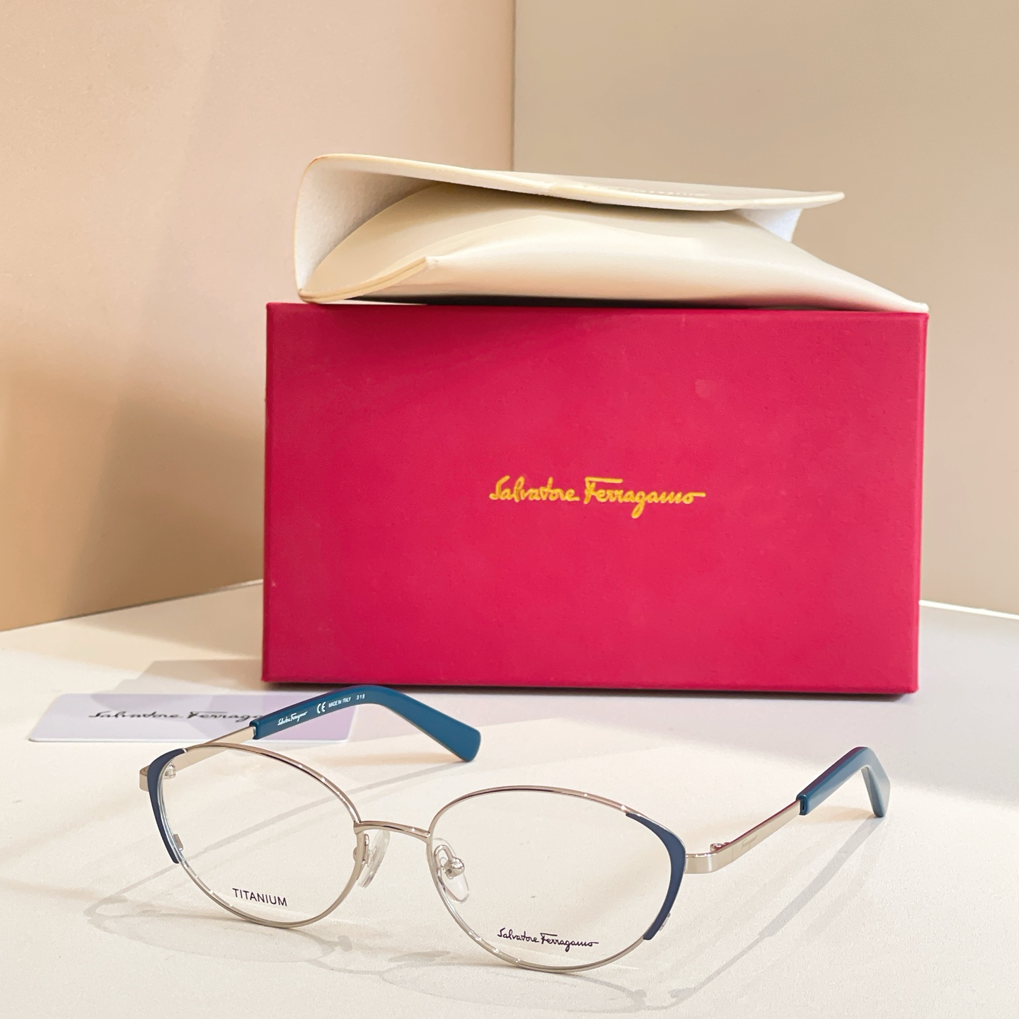 Salvatore ferragam* 菲*拉格慕 💚💚MODEL：SF2540RA💚💚💚SIZE：52