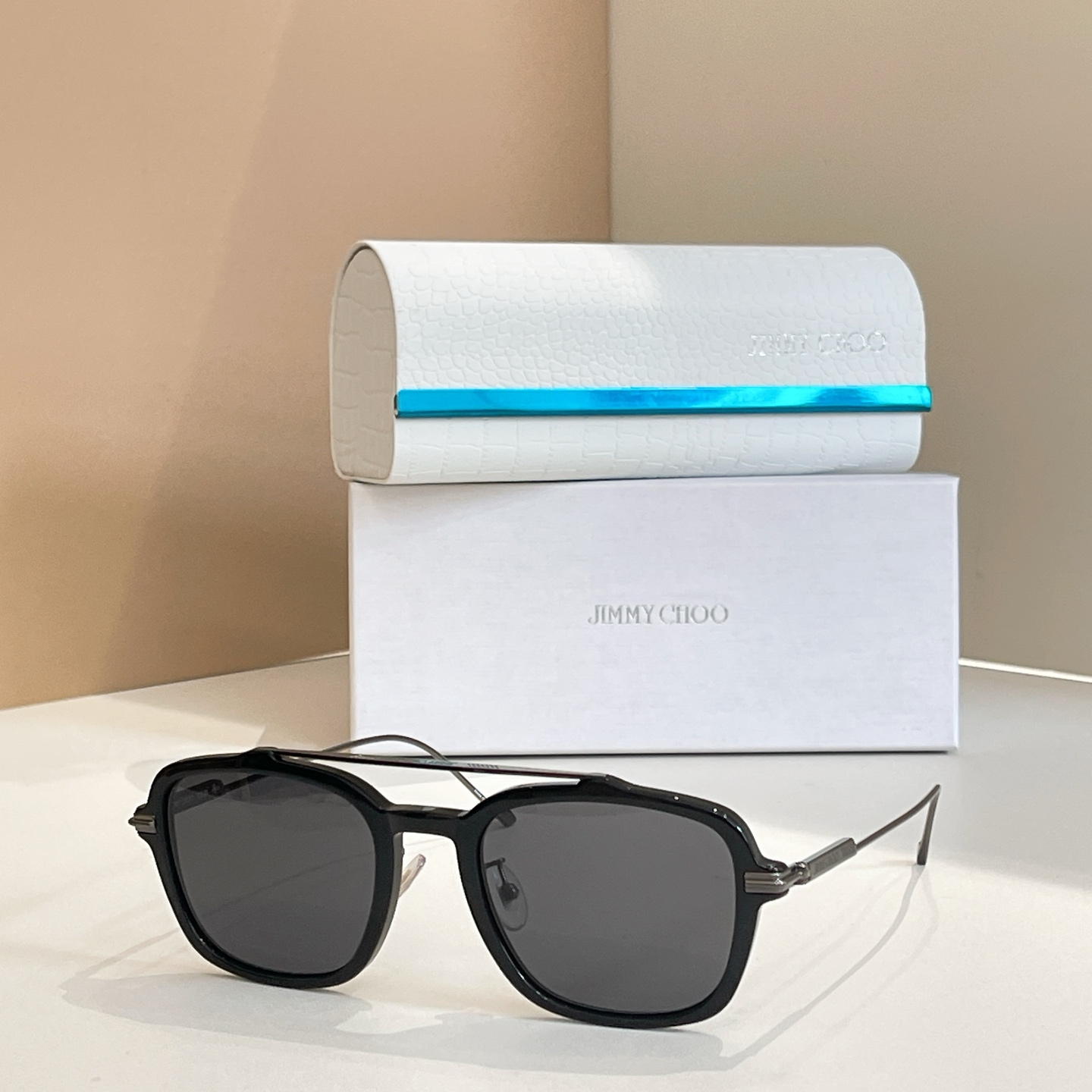 JIMMY CHOO✨✨✨MODEL：KEVIN/S✨✨SIZE：54口22-150✨✨✨