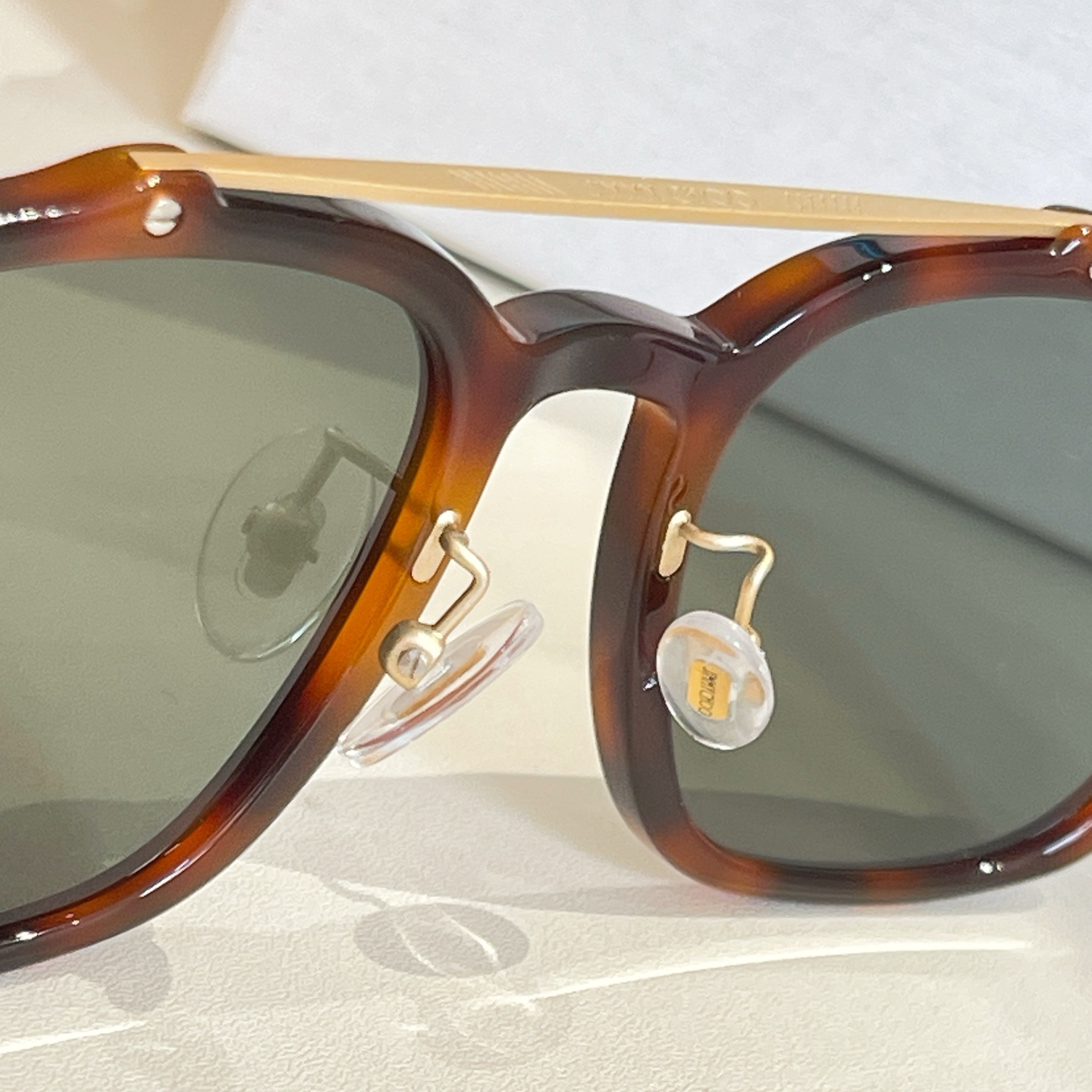 JIMMY CHOO✨✨✨MODEL：KEVIN/S✨✨SIZE：54口22-150✨✨✨