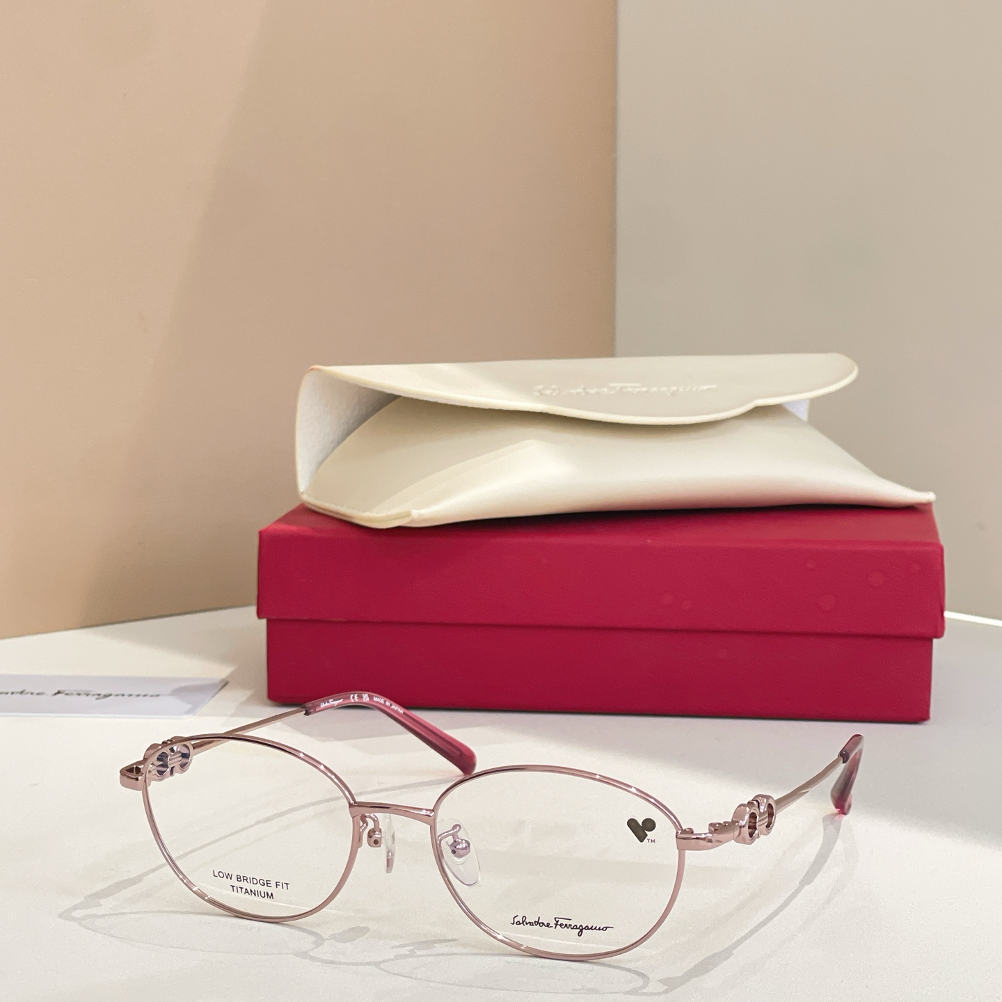 Salvatore ferragam* 菲*拉格慕 💚💚MODEL：SF2575LB💚💚💚SIZE：53