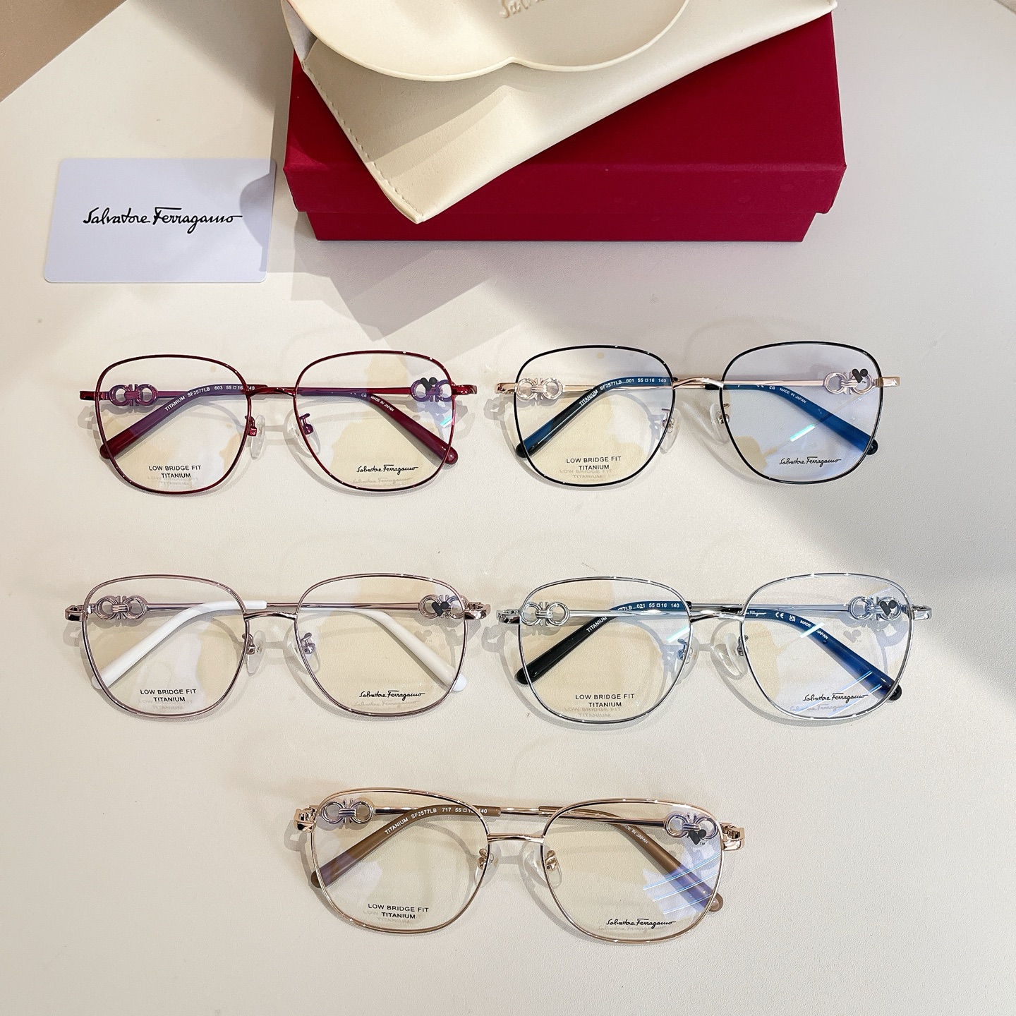 Salvatore ferragam* 菲*拉格慕 💚💚MODEL：SF2577LB💚💚💚SIZE：55