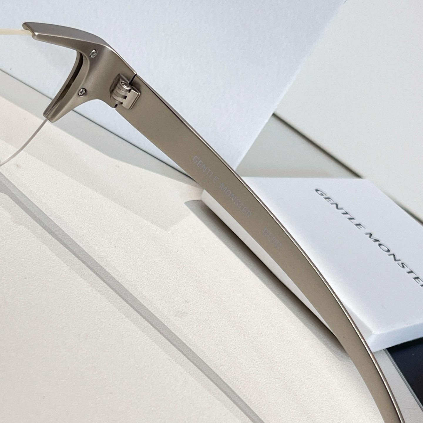 GENTLE MONSTE*🐼🐼🐼MODEL：HYPNOSIS🐼🐼🐼SIZE：150-127🐼🐼🐼