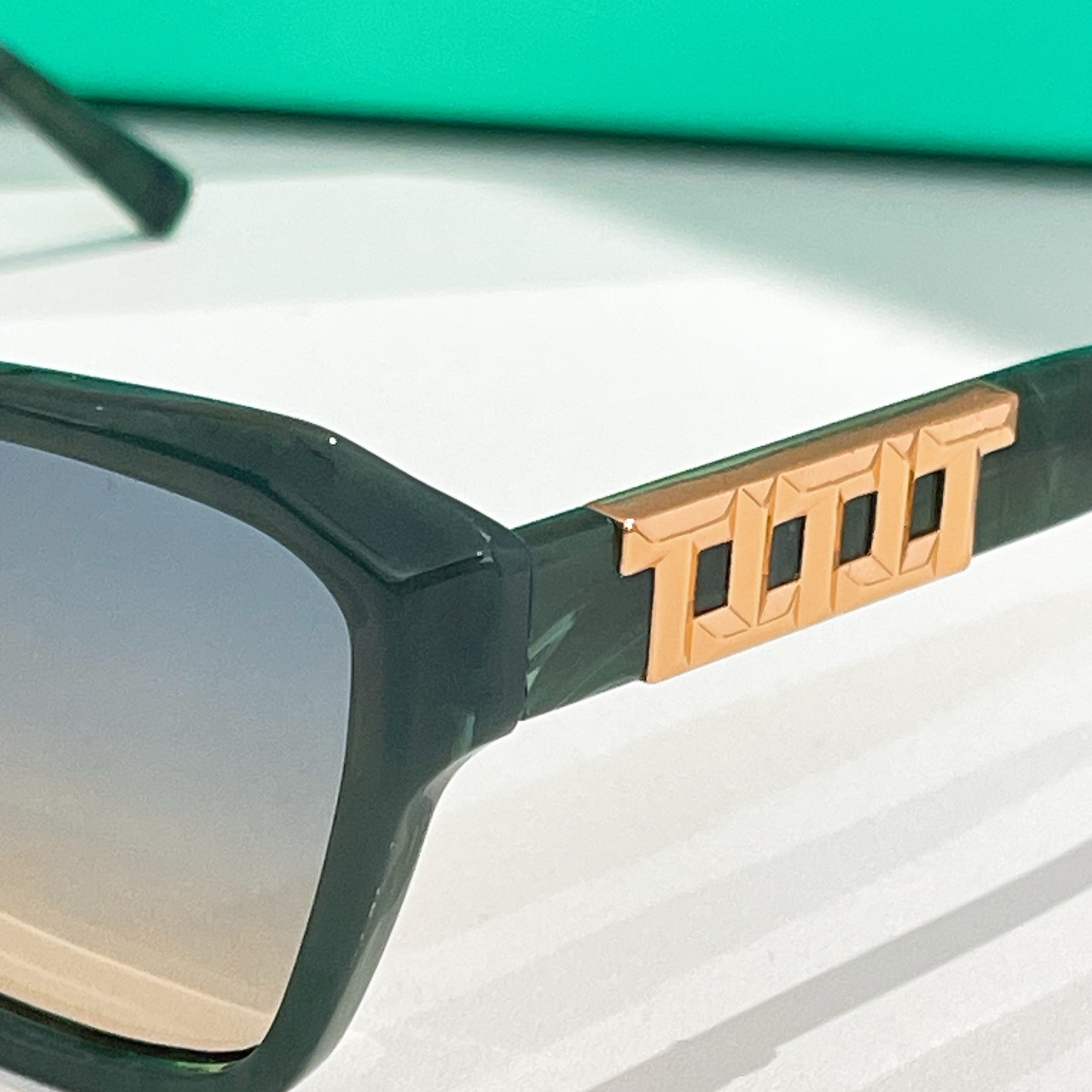 TIFFANY&Co.✨✨✨MODEL：TF5017✨✨✨ SIZE：57口16-143✨✨✨