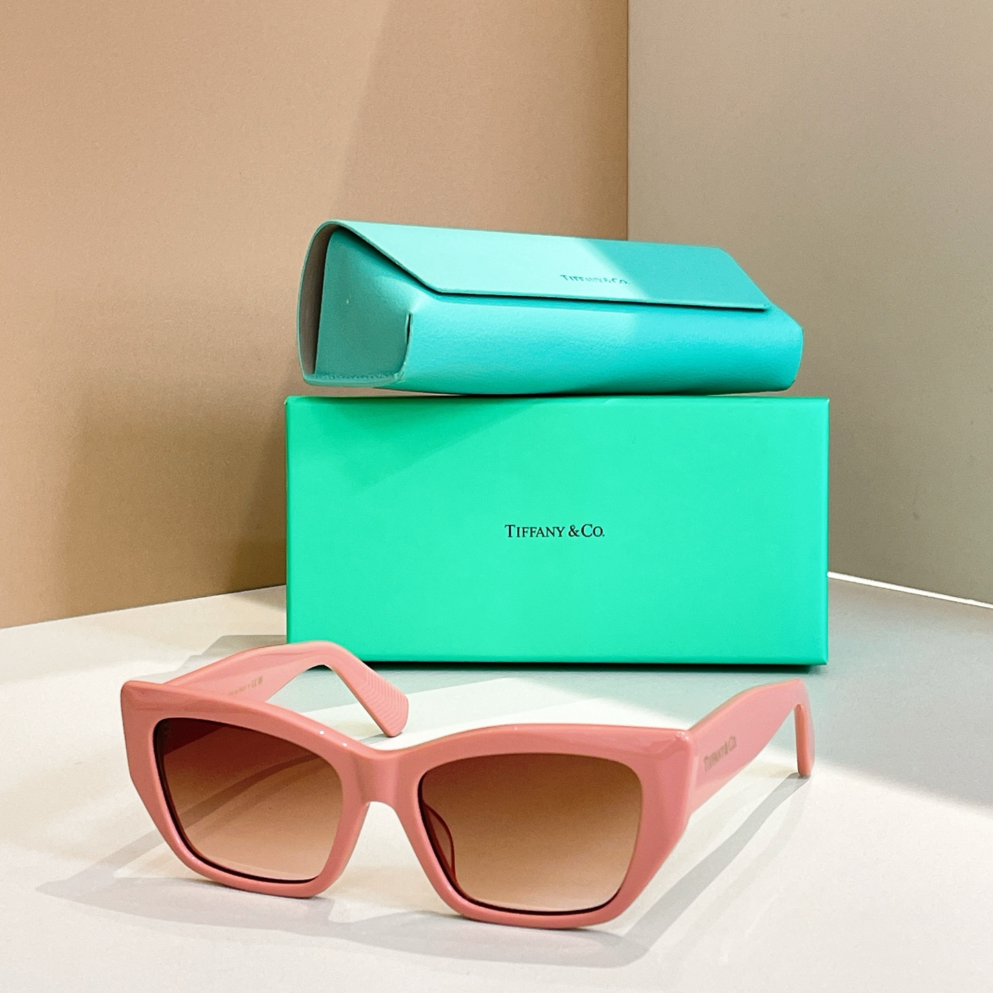 TIFFANY&Co.✨✨✨MODEL：TF5022✨✨✨ SIZE：55口18-145✨✨✨