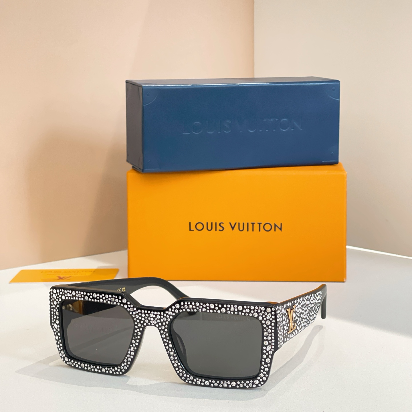 LOUIS VUITTO*🌟🌟🌟MODEL：Z2396E🌟🌟🌟SIZE：54口22-145🌟🌟🌟