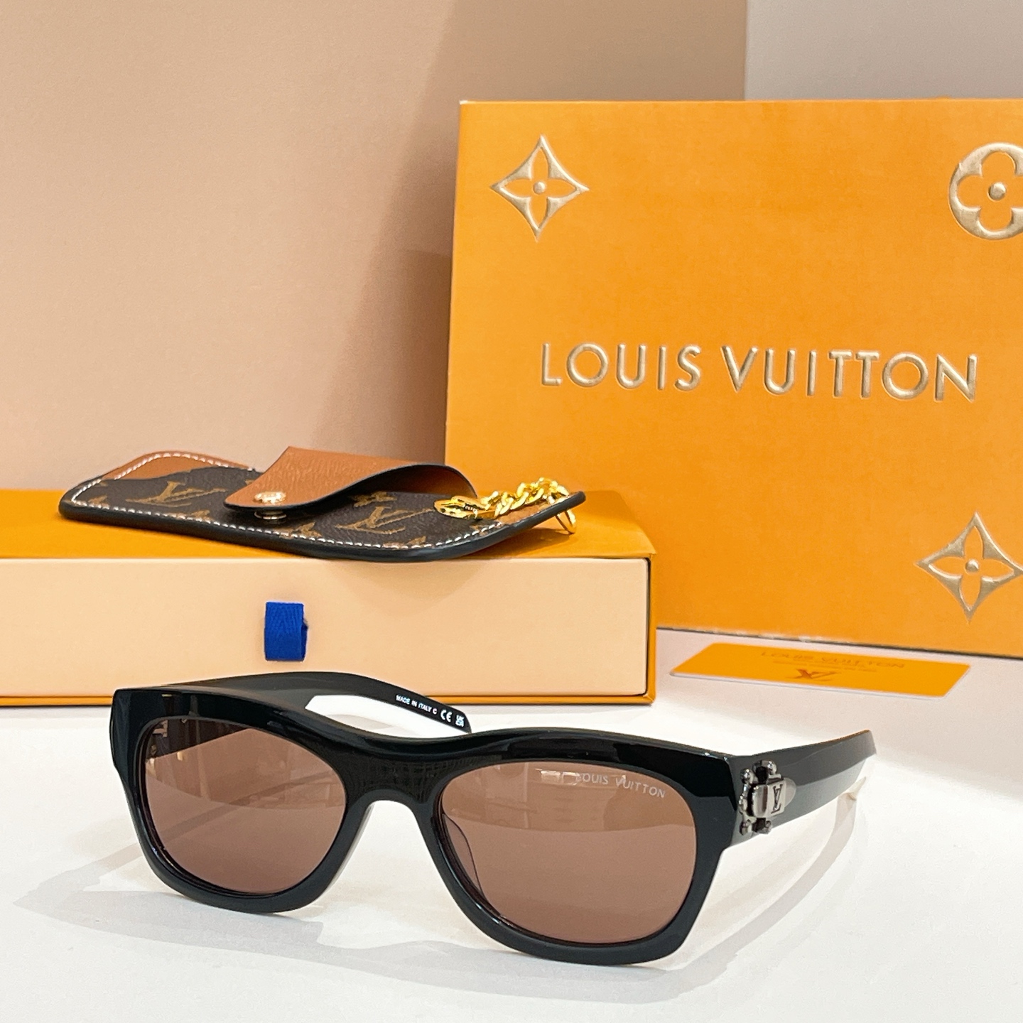 LOUIS VUITTO*🌟🌟🌟MODEL：Z3089U🌟🌟🌟SIZE：56口19-140🌟🌟🌟