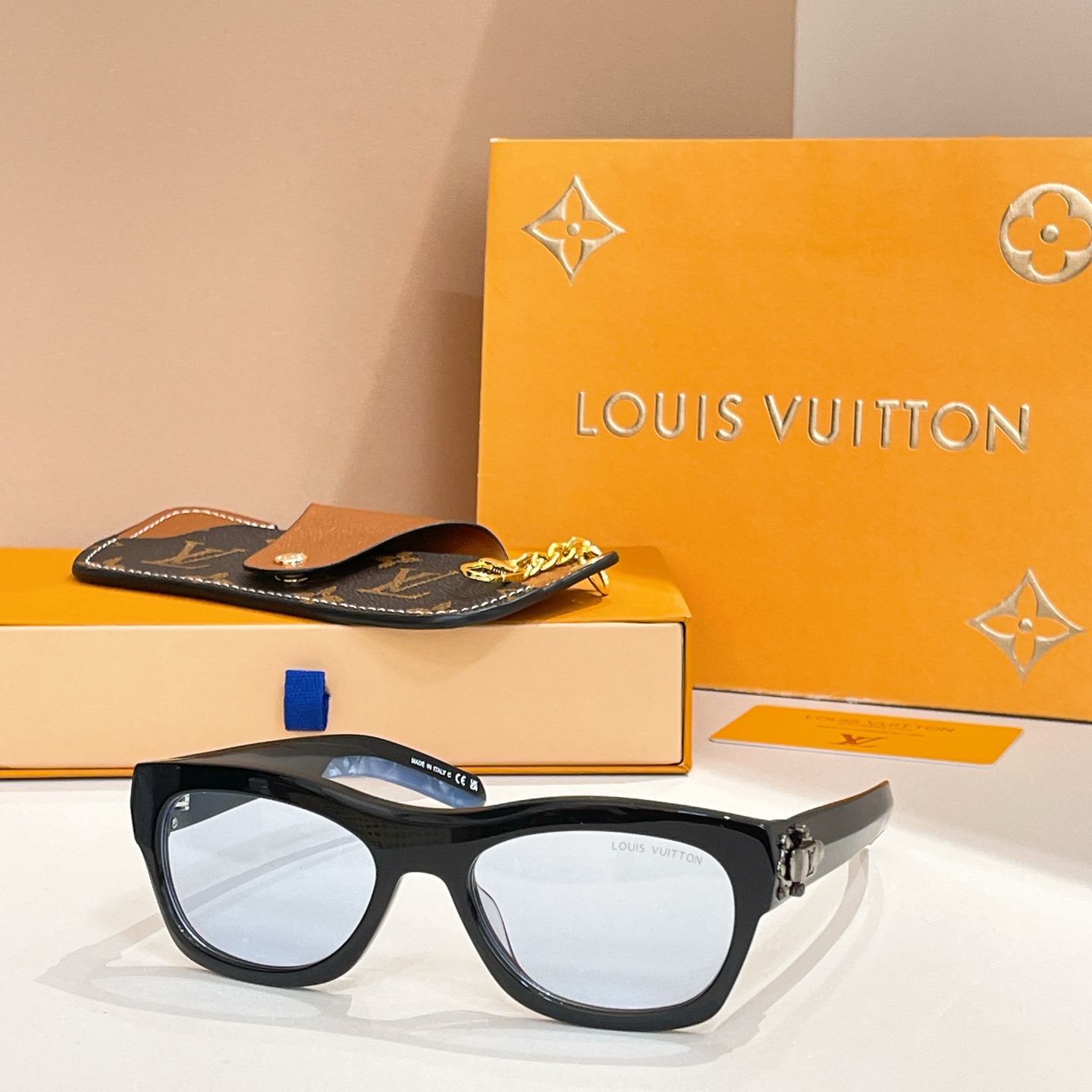 LOUIS VUITTO*🌟🌟🌟MODEL：Z3089U🌟🌟🌟SIZE：56口19-140🌟🌟🌟