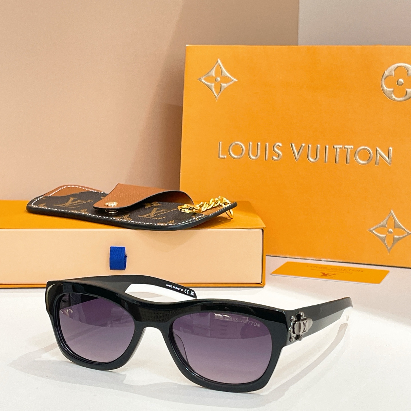 LOUIS VUITTO*🌟🌟🌟MODEL：Z3089U🌟🌟🌟SIZE：56口19-140🌟🌟🌟