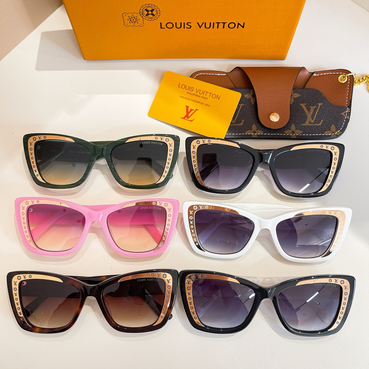 LOUIS VUITTO*🌟🌟🌟MODEL：Z2007U🌟🌟🌟SIZE：56口18-145🌟🌟🌟