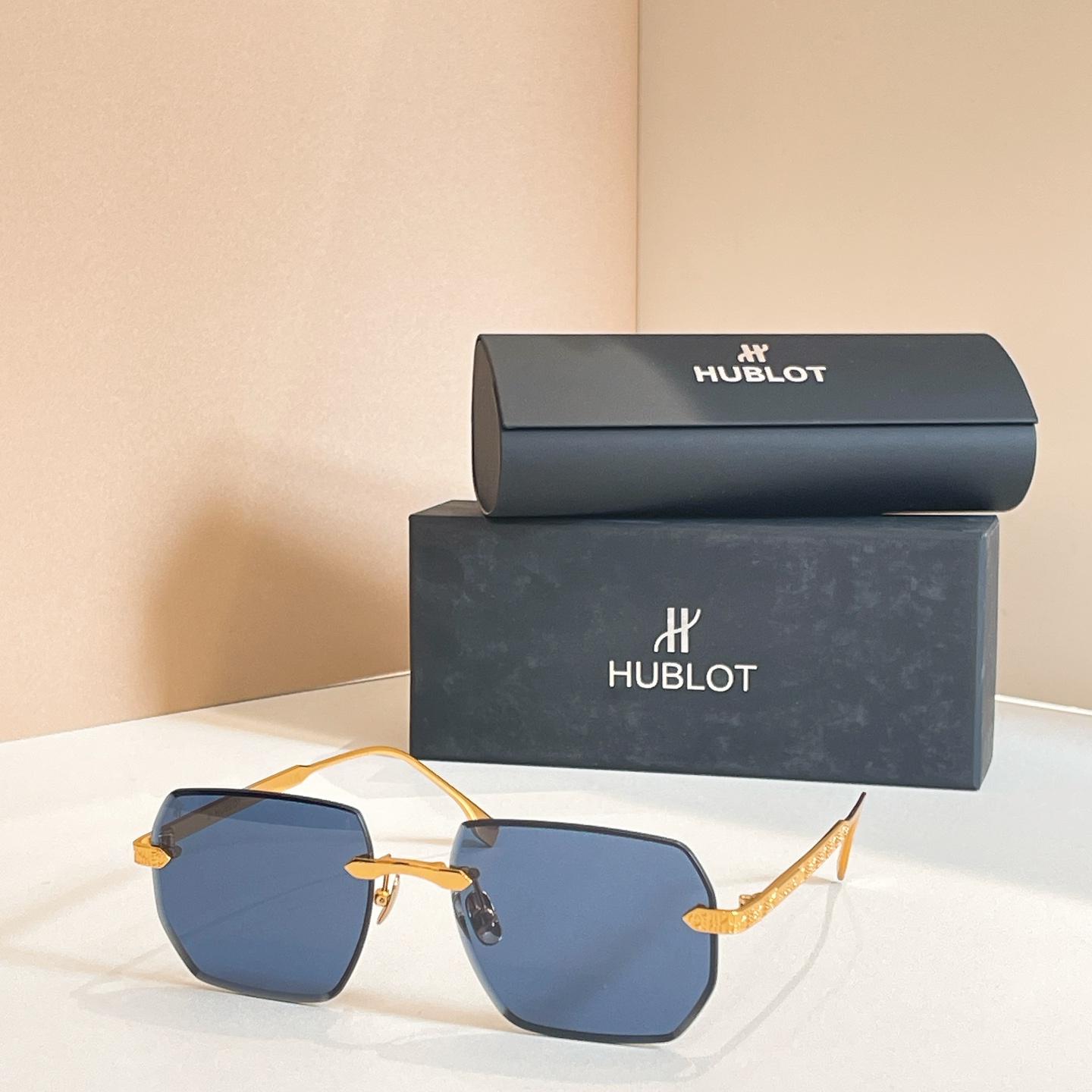 HUBLOT⚜️⚜️⚜️MODEL:H324⚜️⚜️⚜️SIZE：55口18-145⚜️⚜️