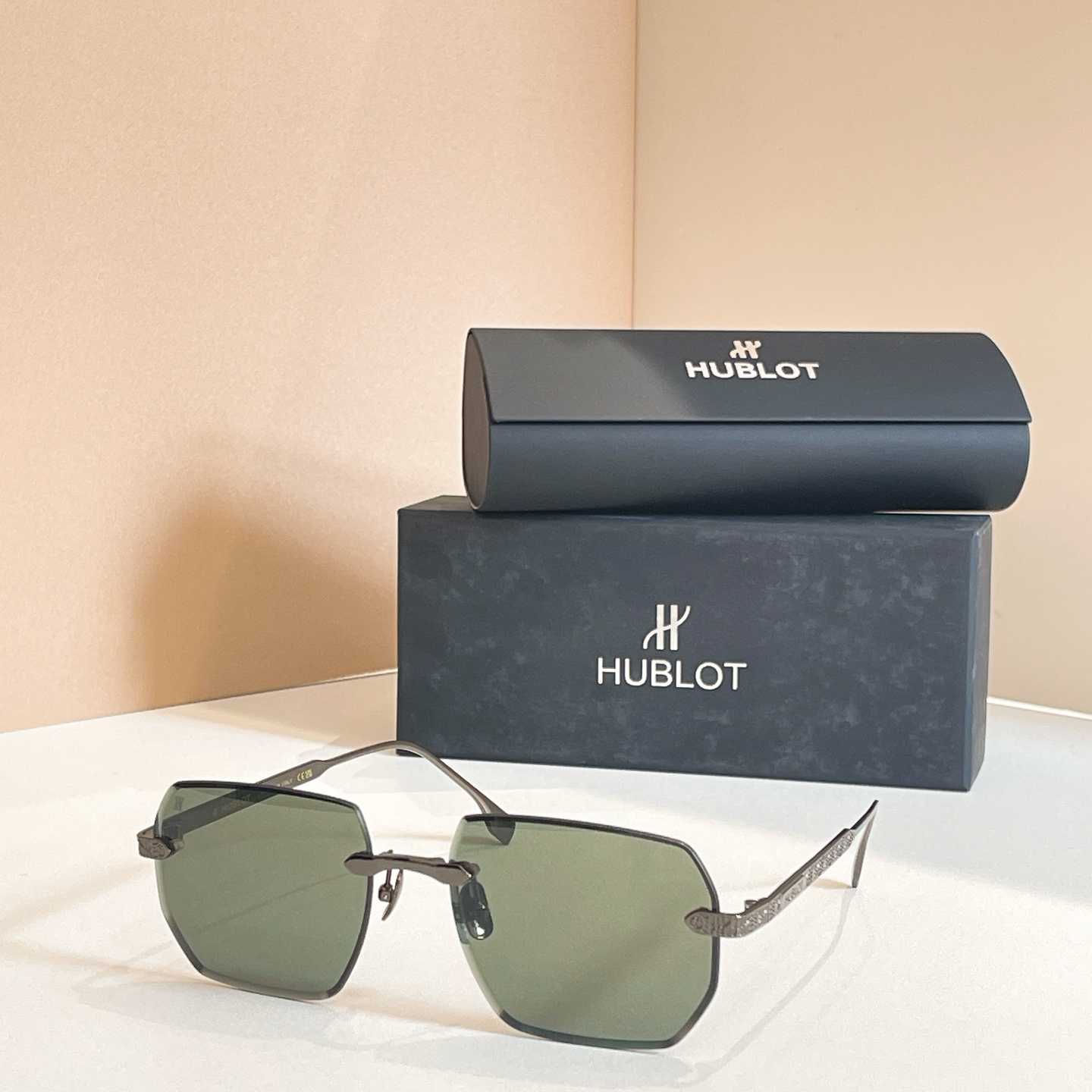 HUBLOT⚜️⚜️⚜️MODEL:H324⚜️⚜️⚜️SIZE：55口18-145⚜️⚜️