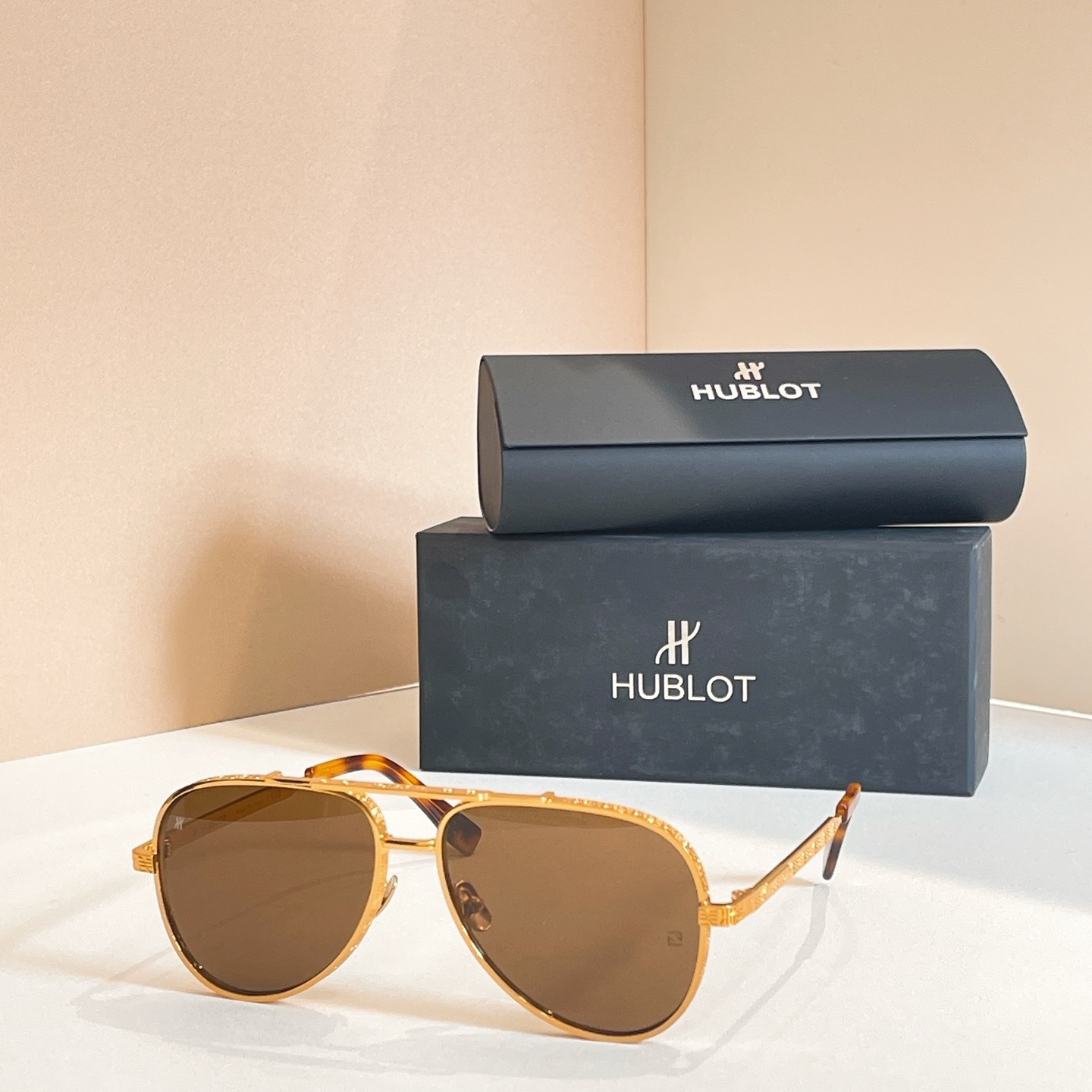 HUBLOT⚜️⚜️⚜️MODEL:H332⚜️⚜️⚜️SIZE：59口15-145⚜️⚜️