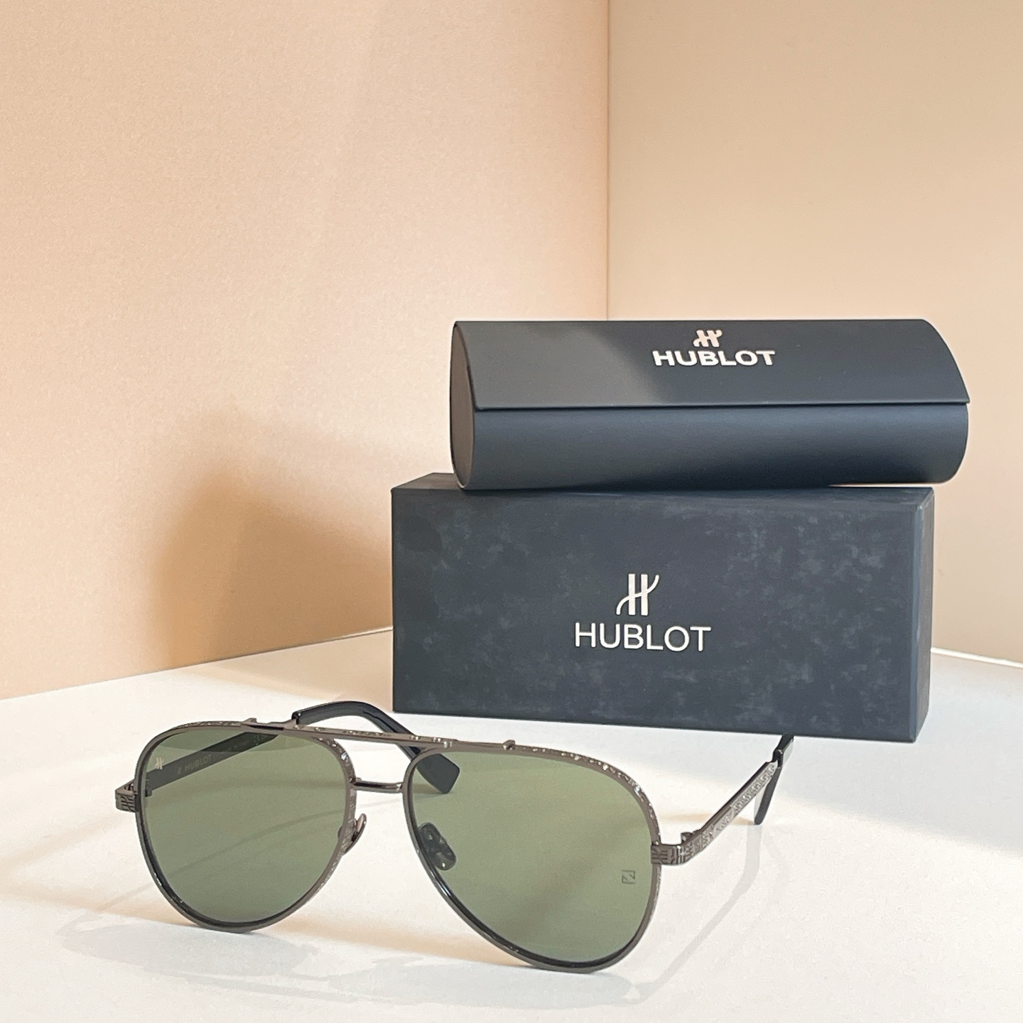 HUBLOT⚜️⚜️⚜️MODEL:H332⚜️⚜️⚜️SIZE：59口15-145⚜️⚜️