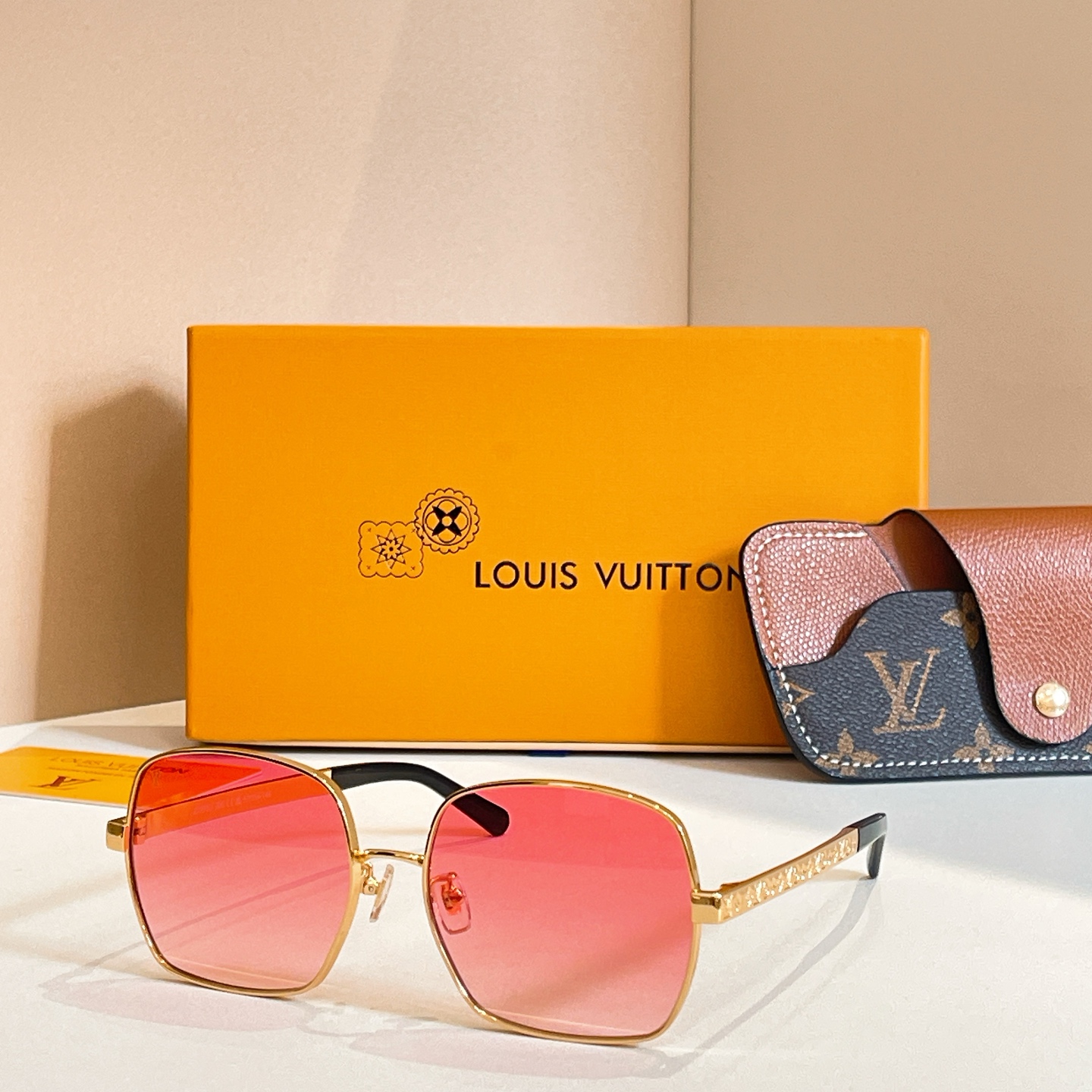 LOUIS VUITTO*🌟🌟🌟MODEL：Z2955U🌟🌟🌟SIZE：57口18-145🌟🌟🌟