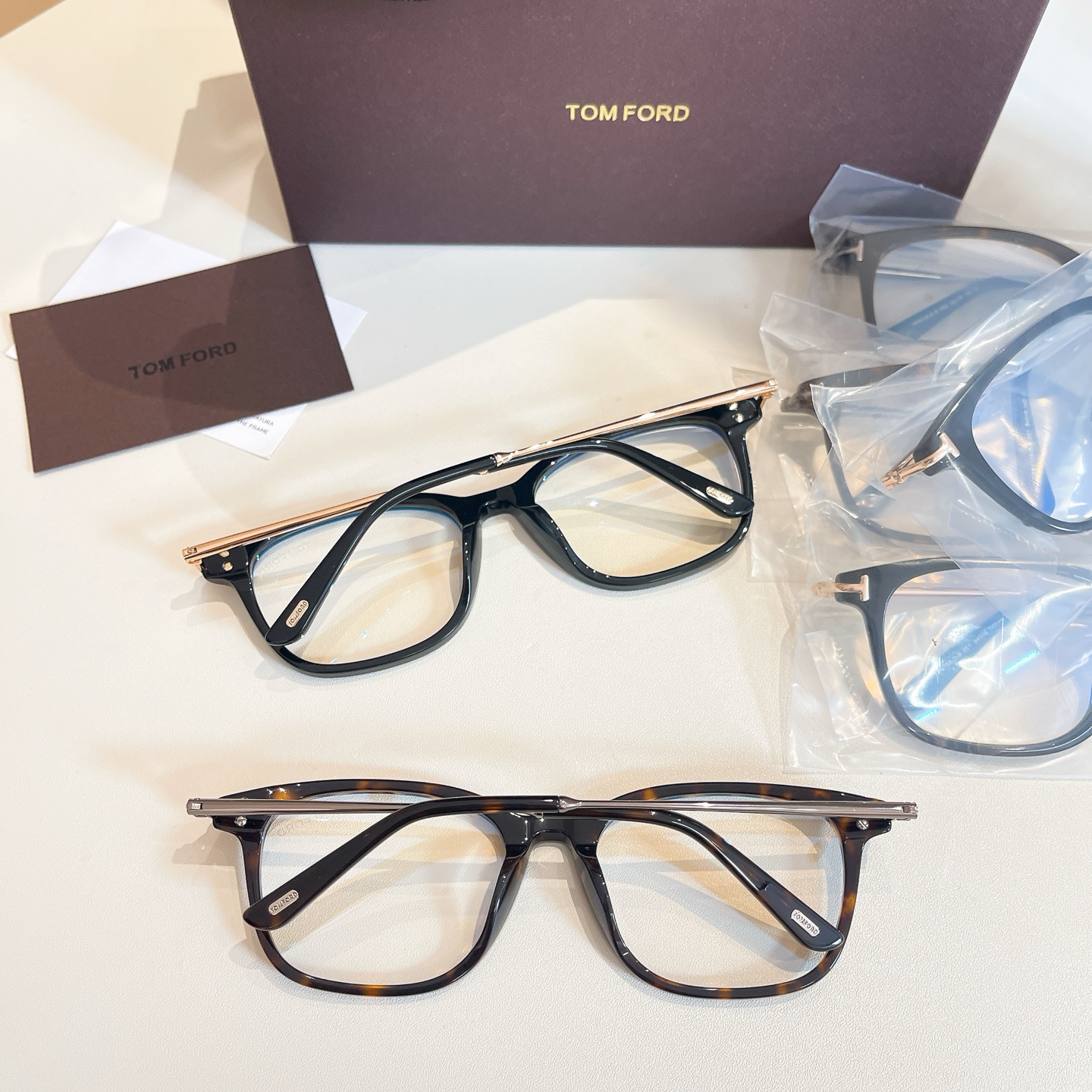 TOM FOR*💫💫💫MODEL：TF6105-D-B💫💫💫SIZE：54口18-140💫💫💫高版本～～