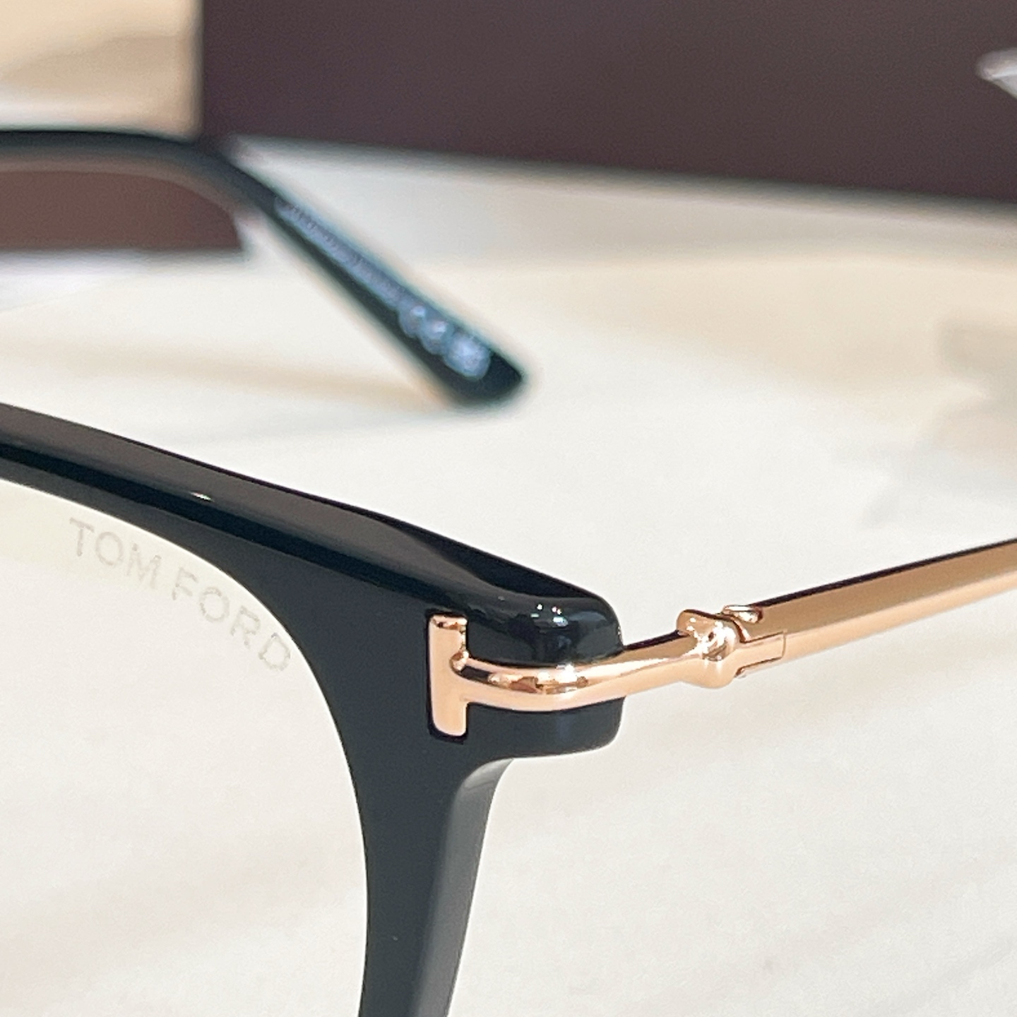 TOM FOR*💫💫💫MODEL：TF6106-D-B💫💫💫SIZE：53口18-140💫💫💫高版本～～