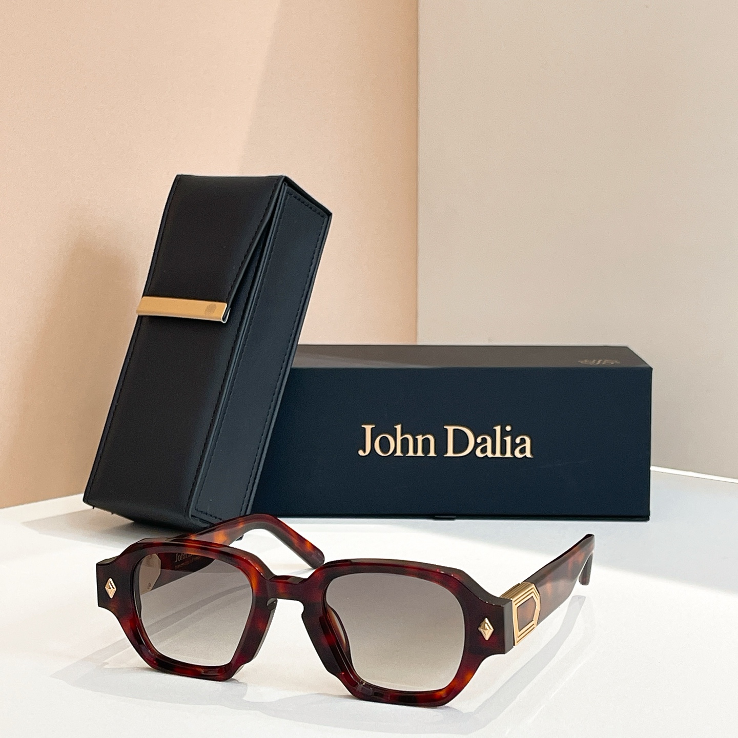 John Daila🌟🌟🌟MODEL: Project2🌟🌟🌟SIZE: 49口24-145🌟🌟🌟～