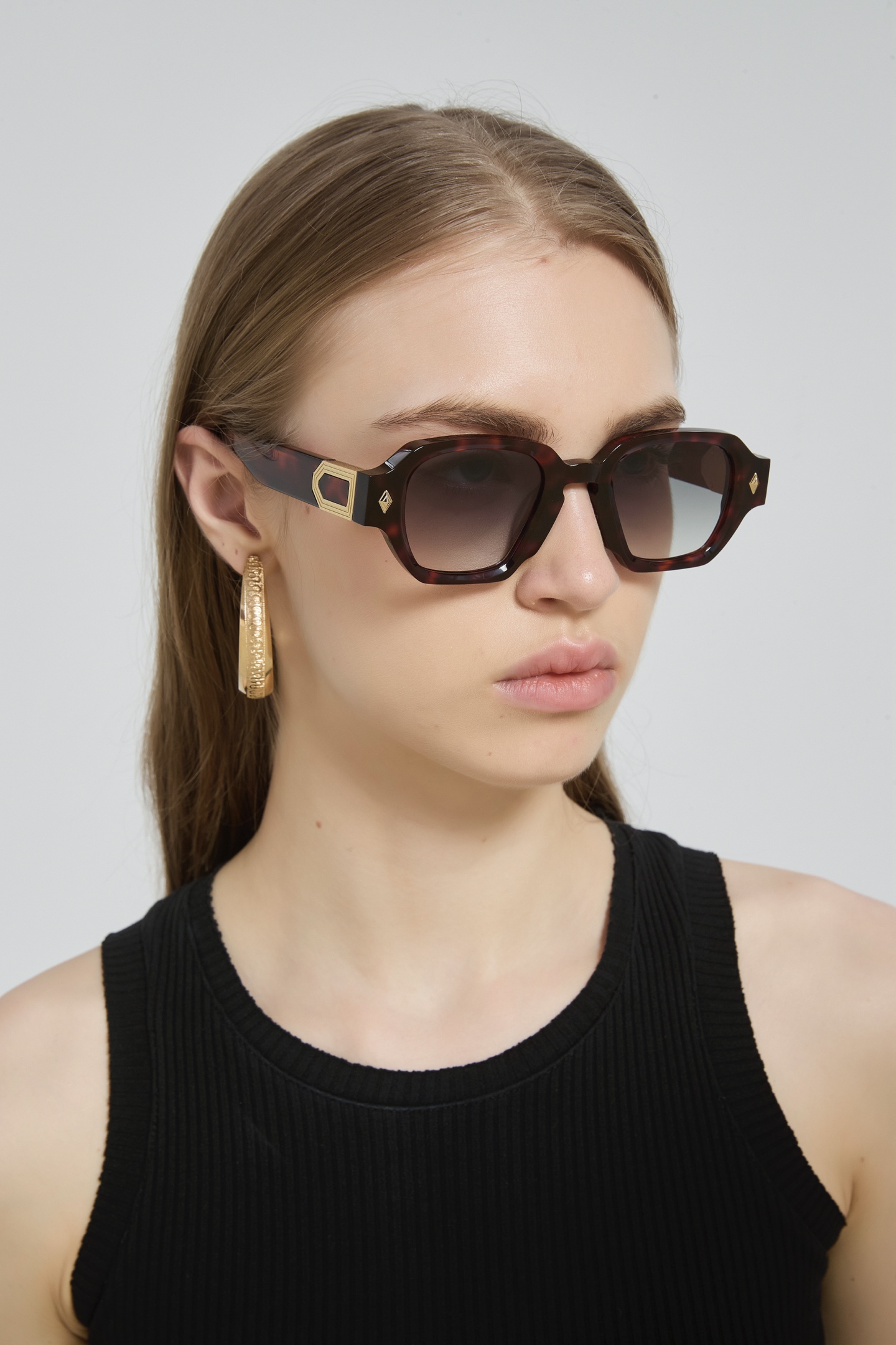 John Daila🌟🌟🌟MODEL: Project2🌟🌟🌟SIZE: 49口24-145🌟🌟🌟～