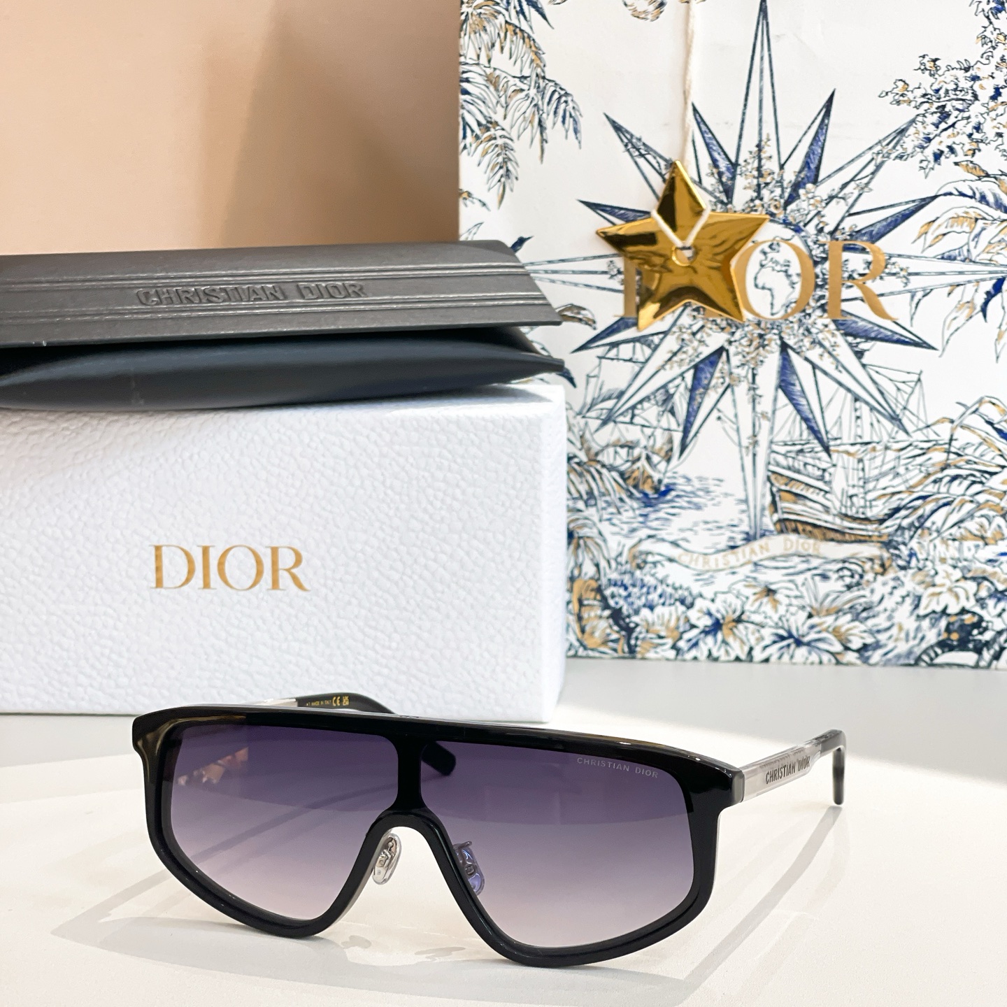 DIO*✨✨✨MODEL: DiorTag M1F ✨✨✨SIZE：140 ✨✨