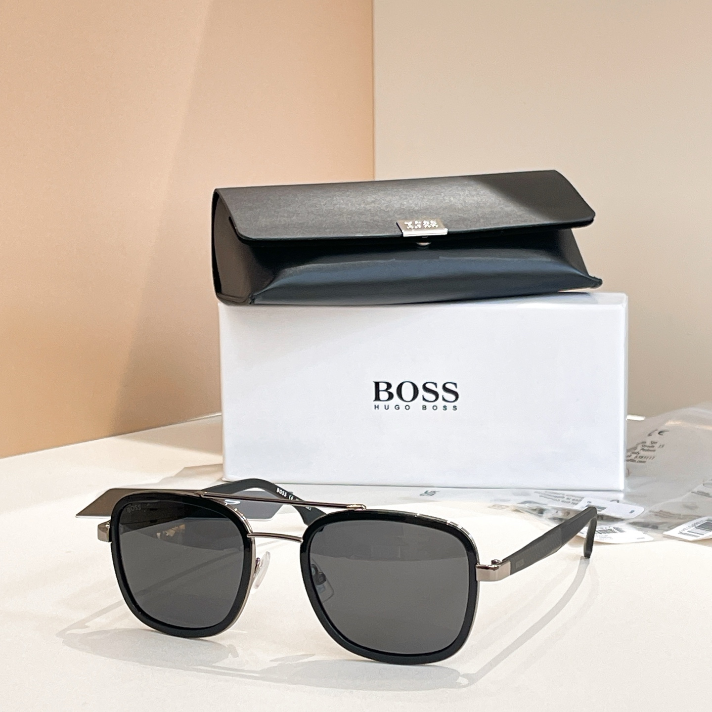 BOSS✨✨✨MODEL: 1486/S✨✨✨SIZE: 54口21-145✨✨✨原装货品～