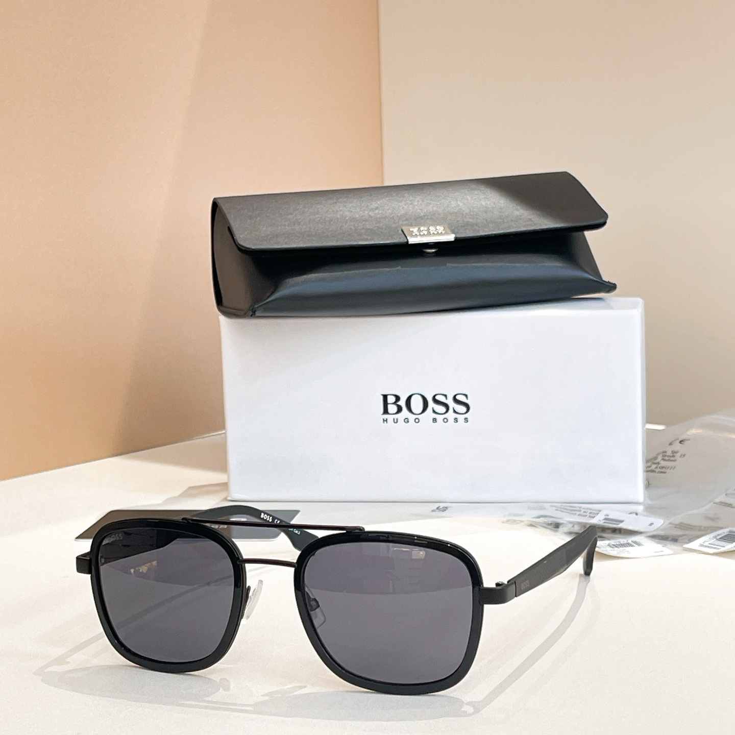 BOSS✨✨✨MODEL: 1486/S✨✨✨SIZE: 54口21-145✨✨✨原装货品～