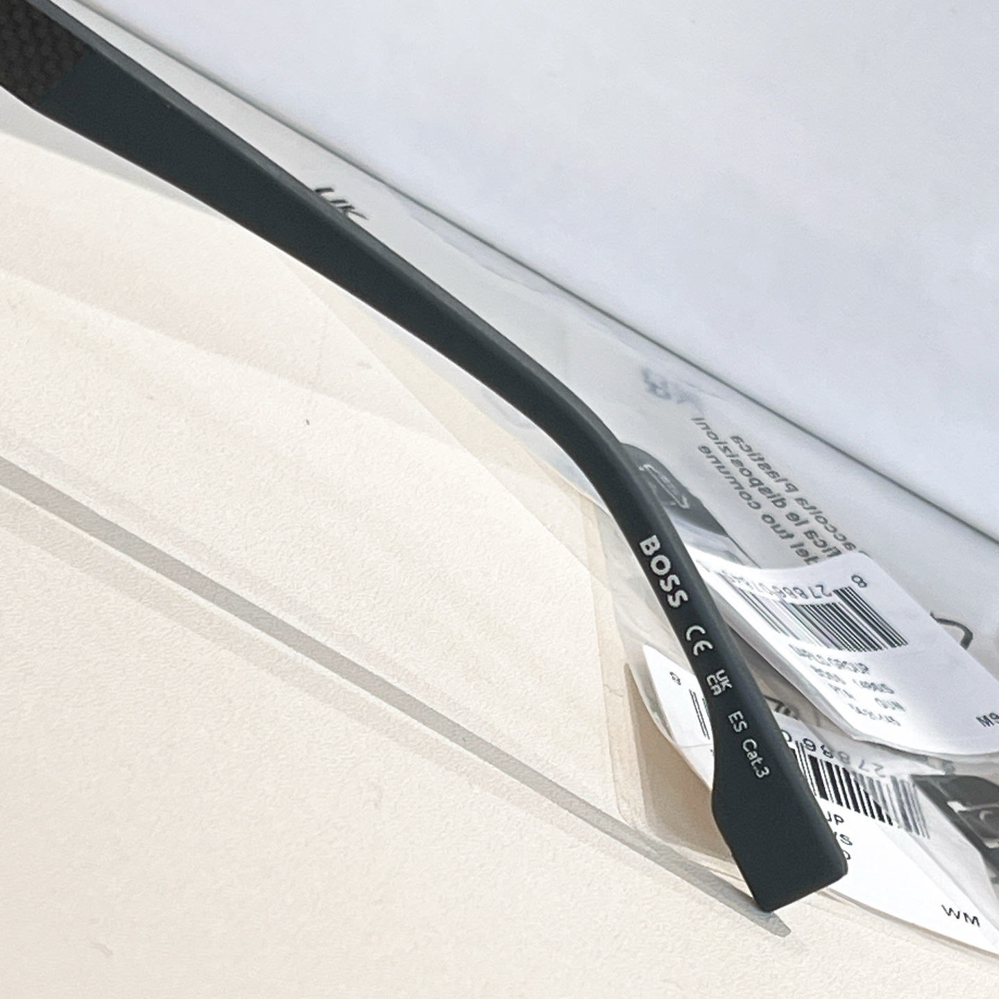 BOSS✨✨✨MODEL: 1485/S ✨✨✨SIZE: 60口15-145✨✨✨原装货品～