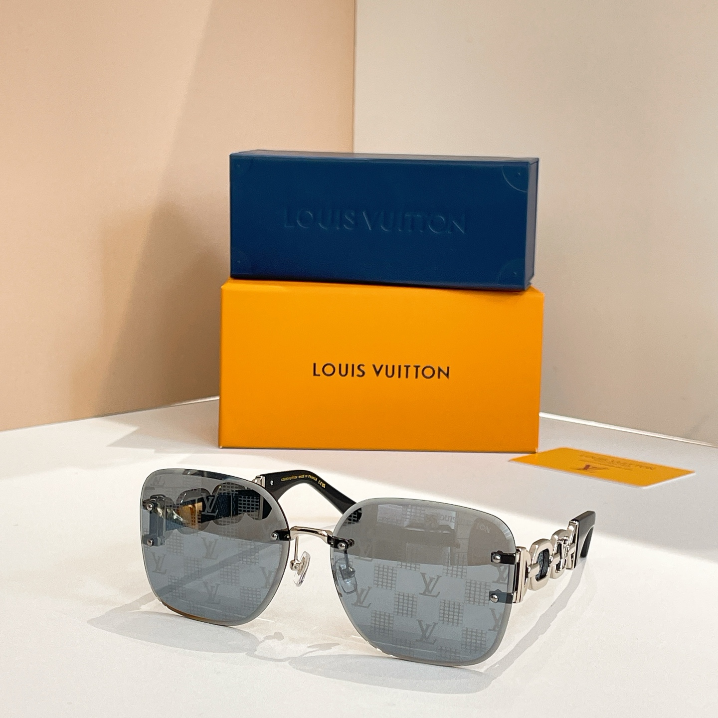 LOUIS VUITTO*🌟🌟🌟MODEL：Z2056U🌟🌟🌟SIZE：65口17-145🌟🌟🌟