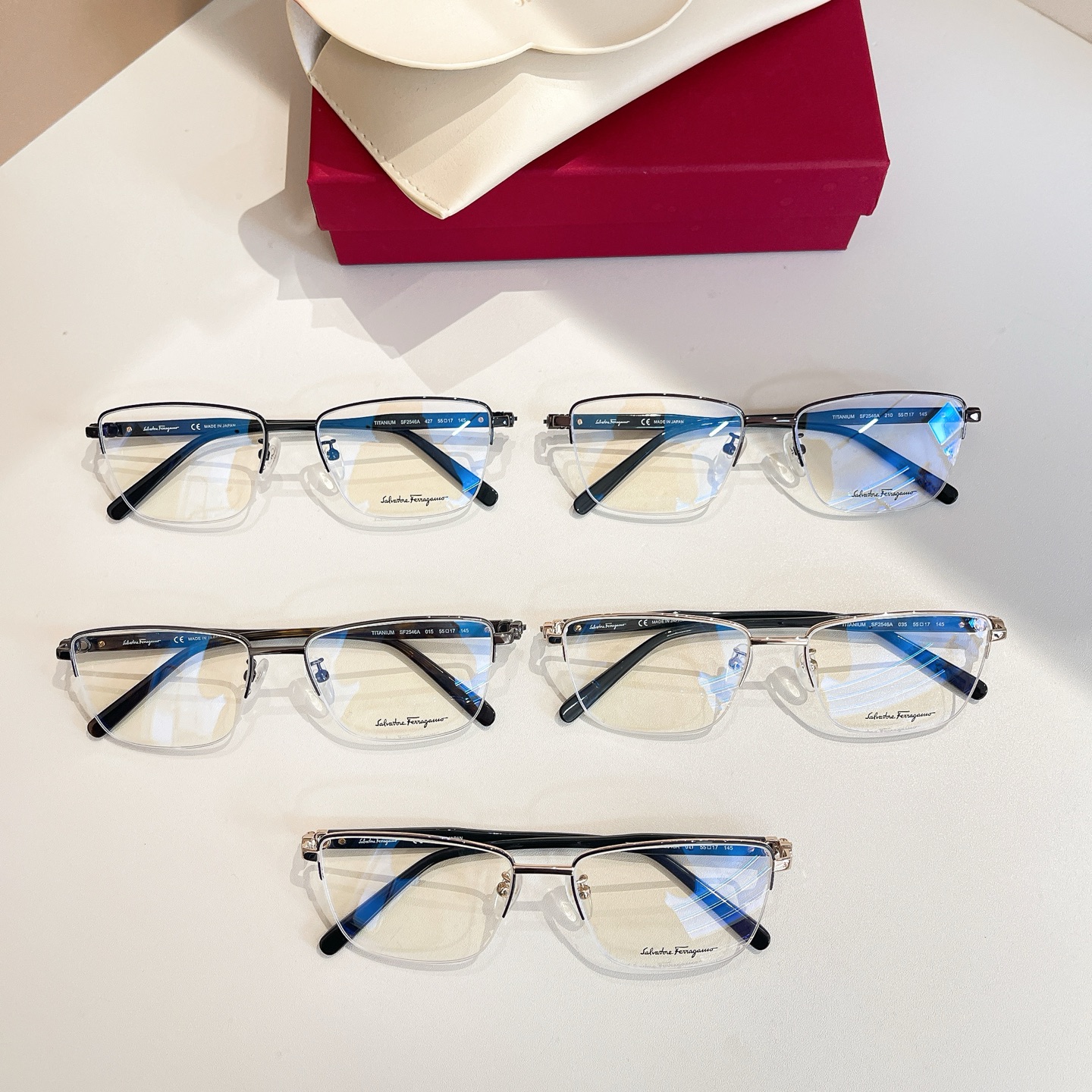 Salvatore ferragam* 菲*拉格慕 💚💚MODEL：SF2546A 💚💚💚SIZE：55