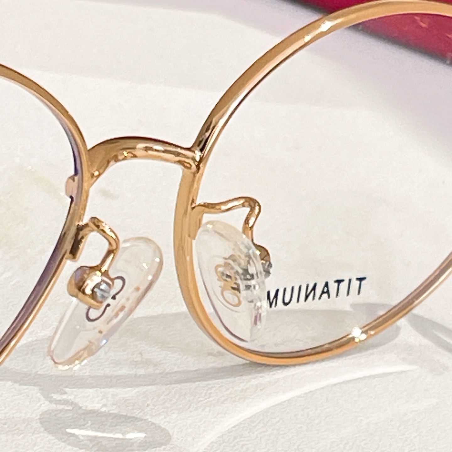 Salvatore ferragam* 菲*拉格慕 💚💚MODEL：SF2541RA 💚💚💚SIZE：5