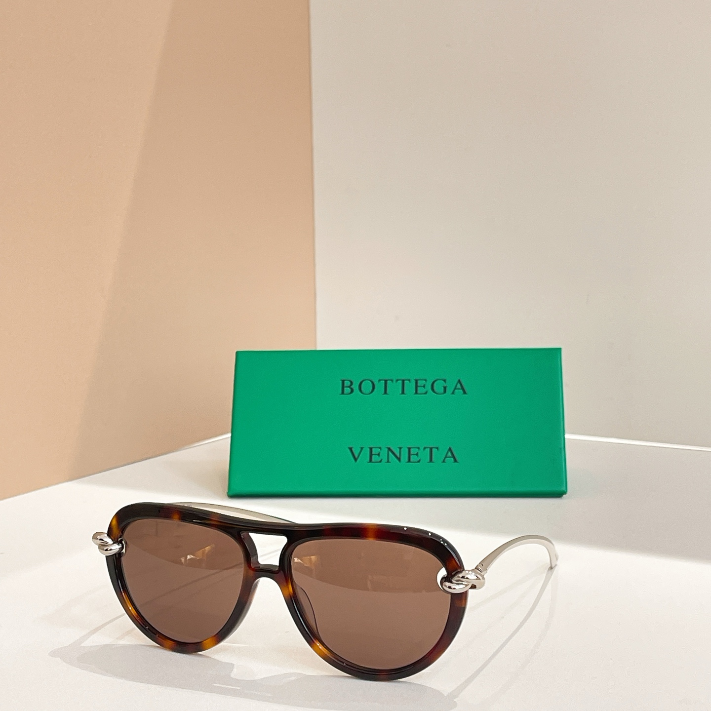 BOTTEGA VENET*🌟🌟🌟MODEL：BV1418S🌟🌟🌟SIZE：58口18-145🌟🌟🌟