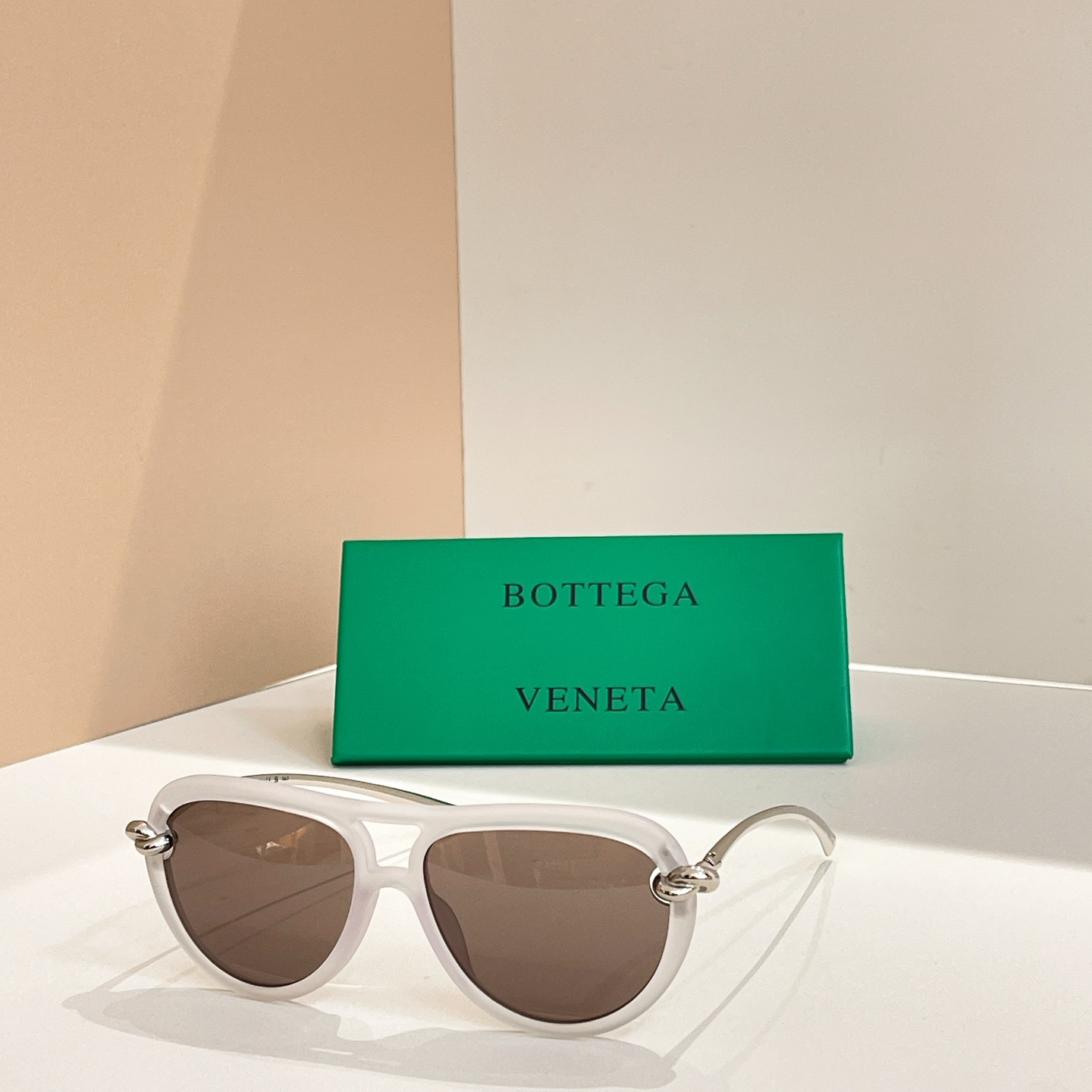 BOTTEGA VENET*🌟🌟🌟MODEL：BV1418S🌟🌟🌟SIZE：58口18-145🌟🌟🌟