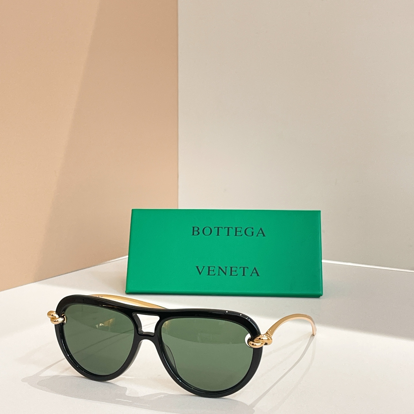 BOTTEGA VENET*🌟🌟🌟MODEL：BV1418S🌟🌟🌟SIZE：58口18-145🌟🌟🌟