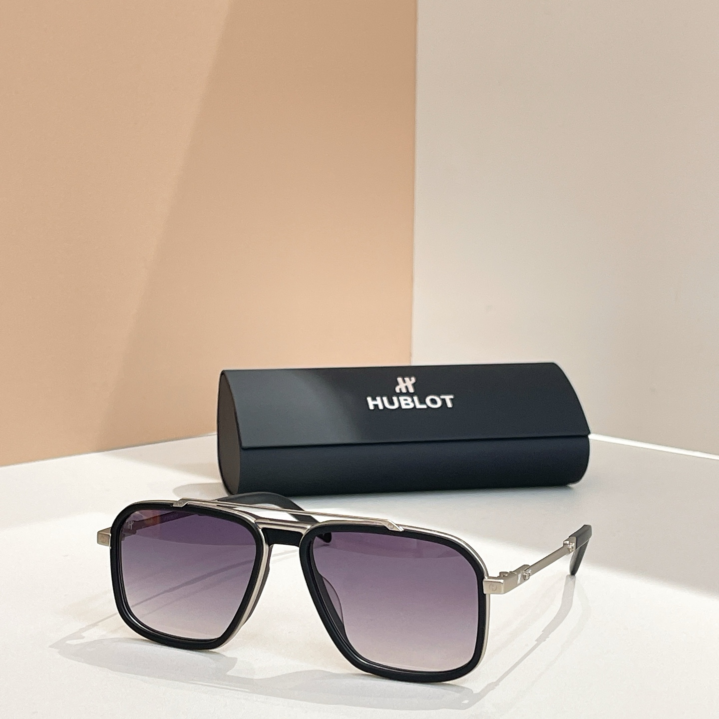 HUBLOT⚜️⚜️⚜️MODEL:H019⚜️⚜️⚜️SIZE：56口16-145⚜️⚜️