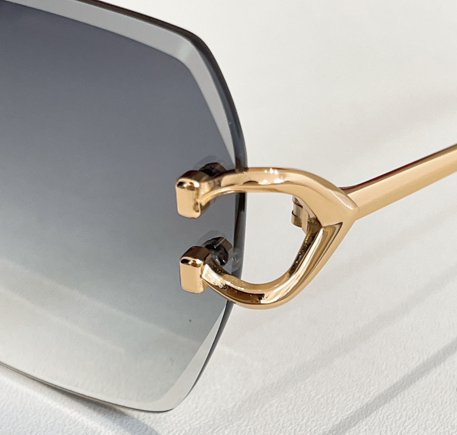 Cartie*✨✨✨MODEL：CT0466S✨✨✨SIZE: 145✨✨✨