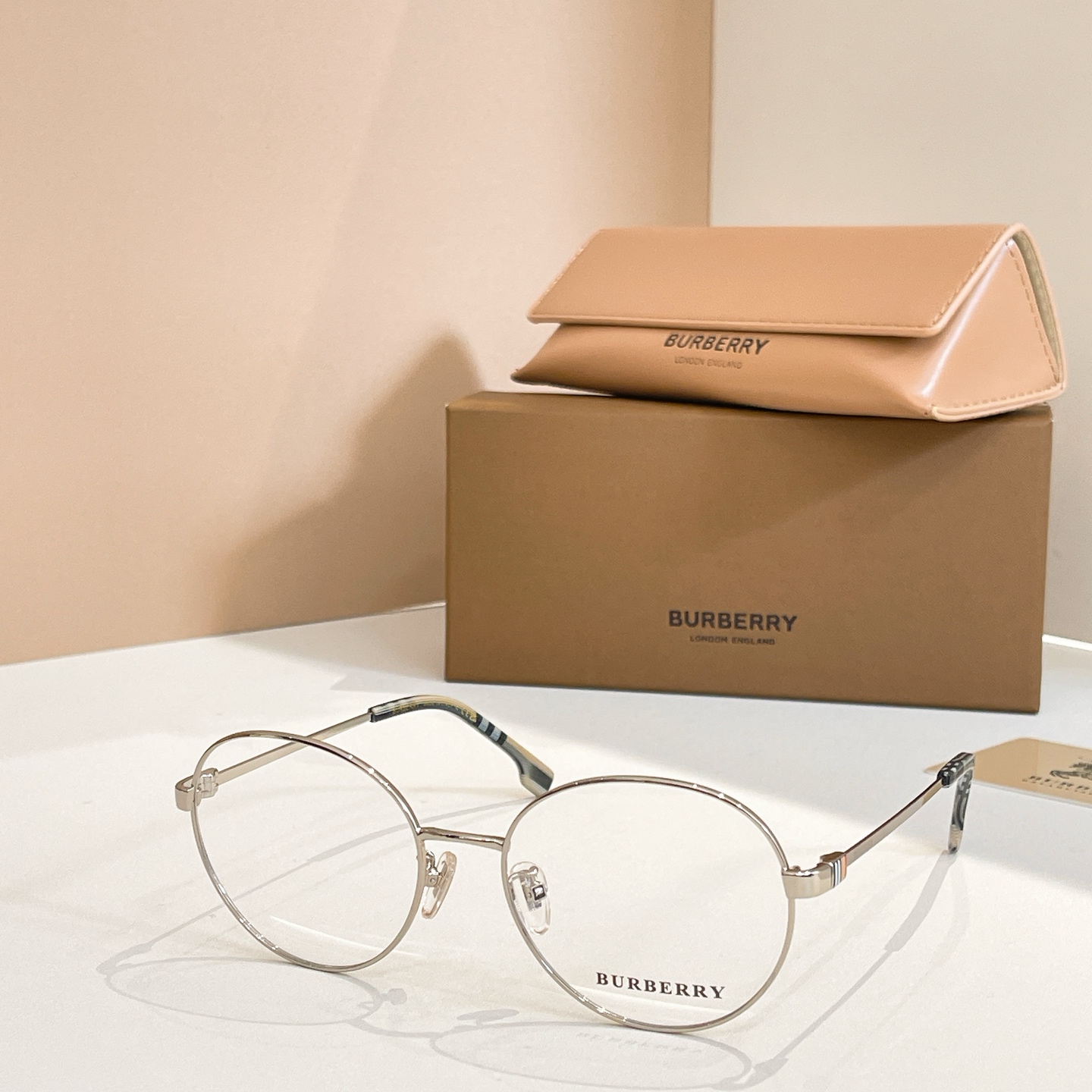 BURBERR*🍁🍁🍁MODEL：BE 1384TD🍁🍁🍁SIZE：56口18-145🍁🍁🍁