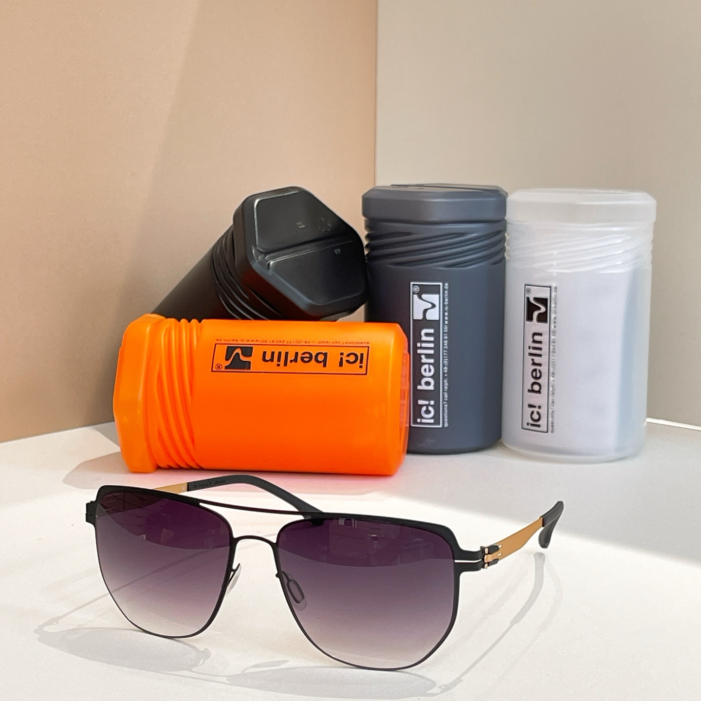 ic！Berli*⭐️⭐️⭐️MODEL:drea s⭐️⭐️⭐️SIZE：57口16⭐️⭐️配送盒子～