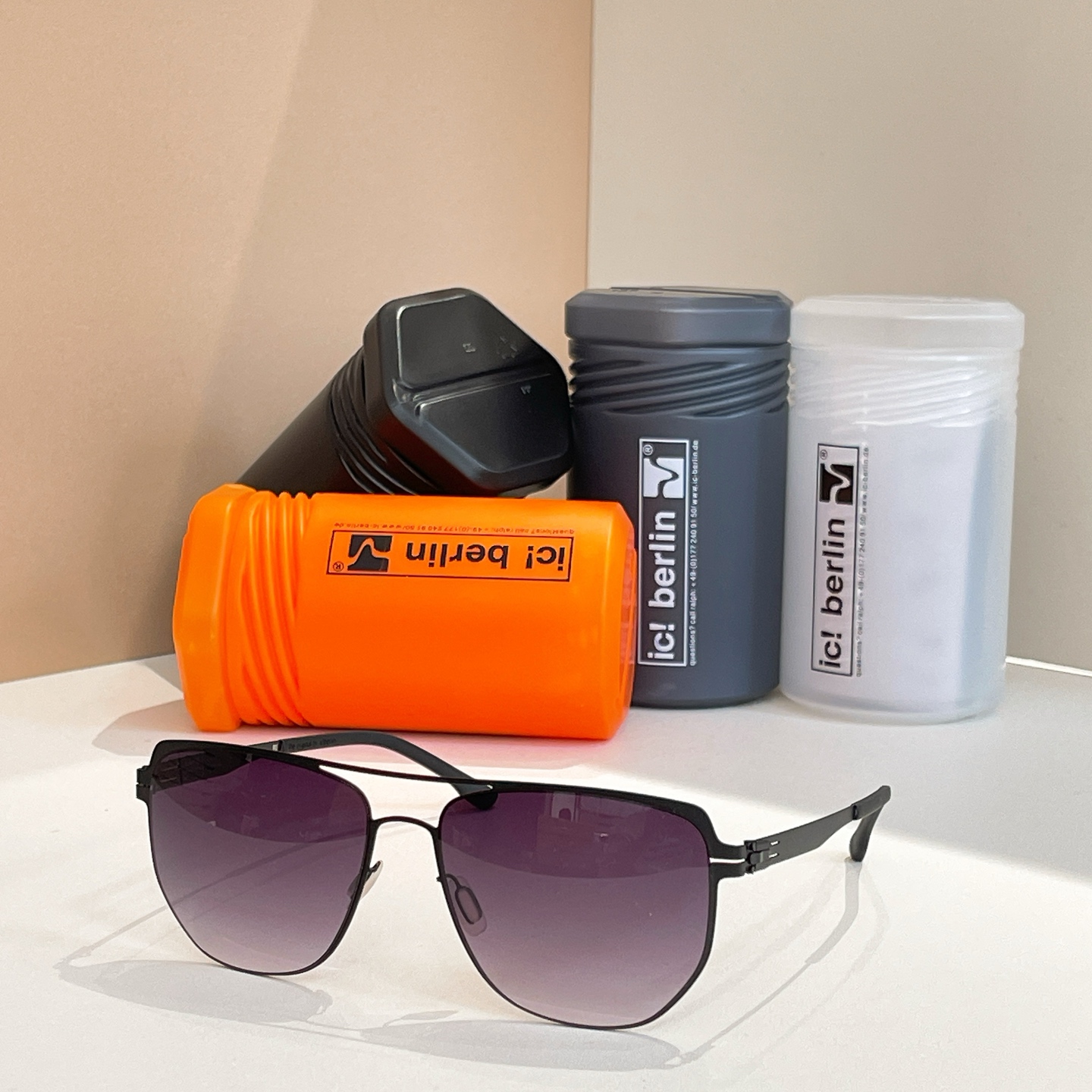 ic！Berli*⭐️⭐️⭐️MODEL:drea s⭐️⭐️⭐️SIZE：57口16⭐️⭐️配送盒子～