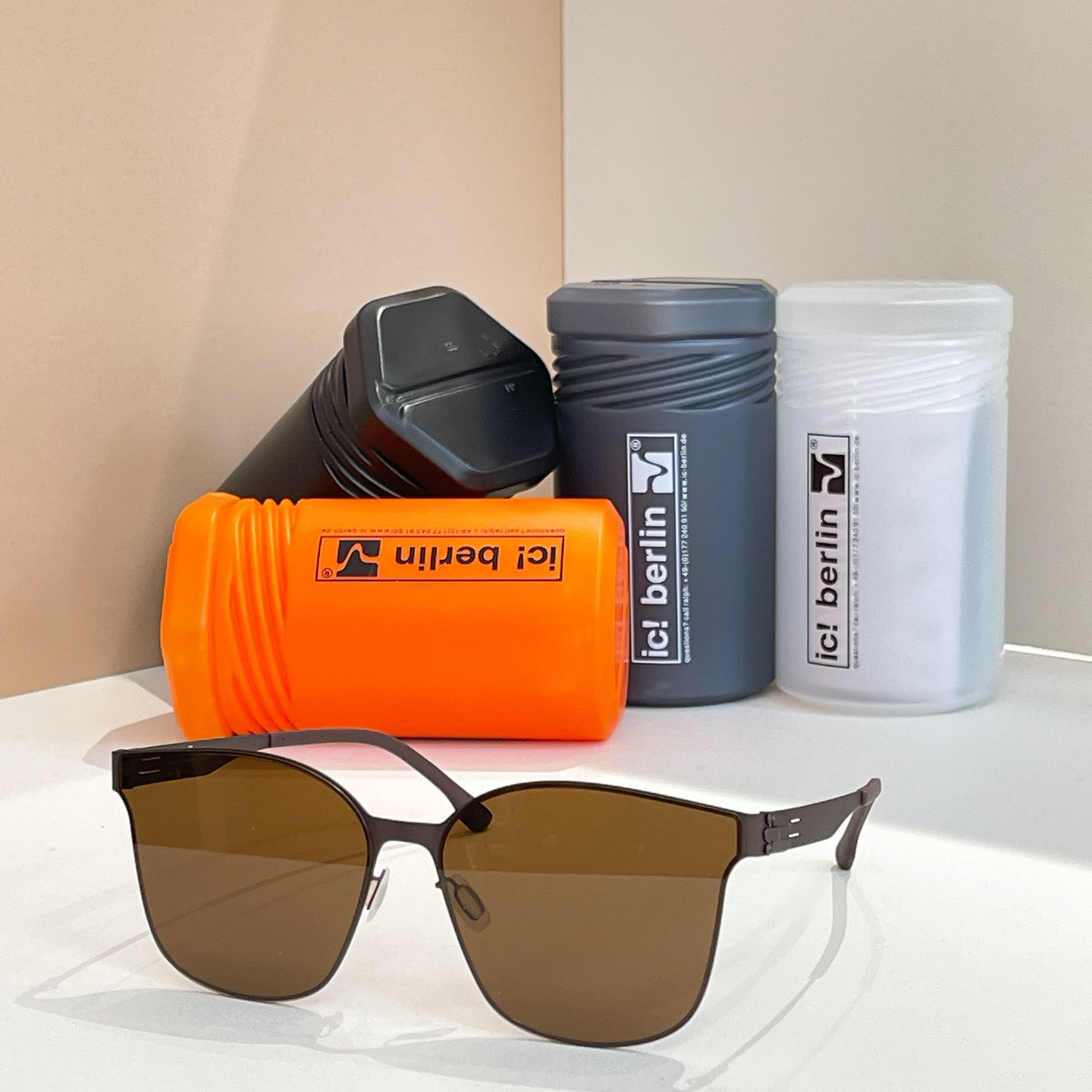 ic！Berli*⭐️⭐️⭐️MODEL:fashion ⭐️⭐️⭐️SIZE：62口13⭐️⭐️配送盒