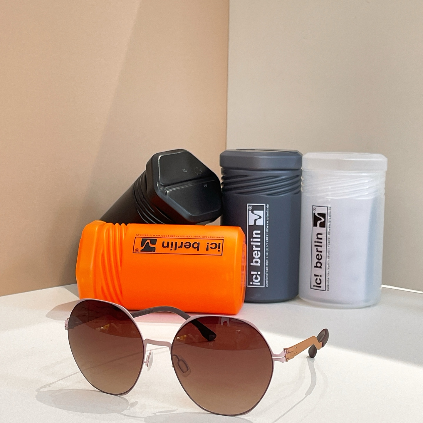 ic！Berli*⭐️⭐️⭐️MODEL:Kudamm⭐️⭐️⭐️SIZE：58口18⭐️⭐️配送盒子～