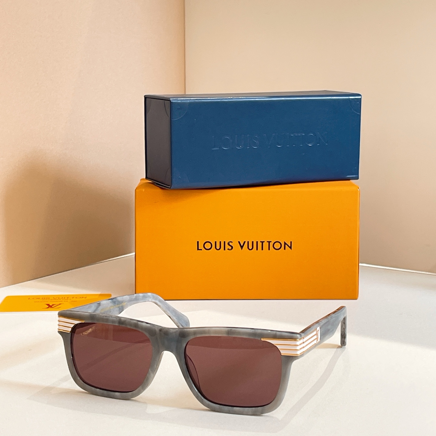 LOUIS VUITTO*🌟🌟🌟MODEL：Z2910U🌟🌟🌟SIZE：56口18-145🌟🌟🌟