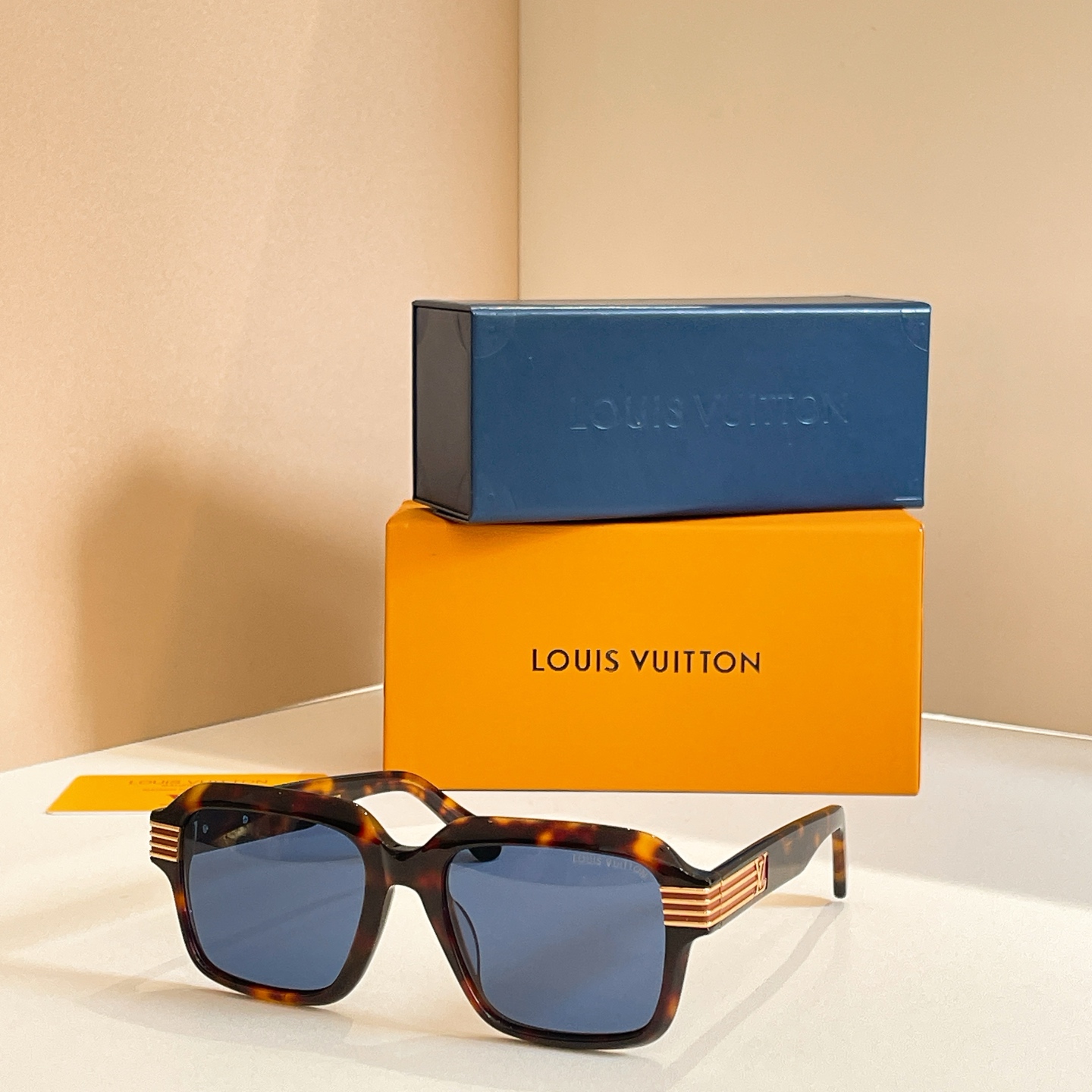 ￼ LOUIS VUITTO*🌟🌟🌟MODEL：Z2739U🌟🌟🌟SIZE：55口20-145🌟🌟🌟