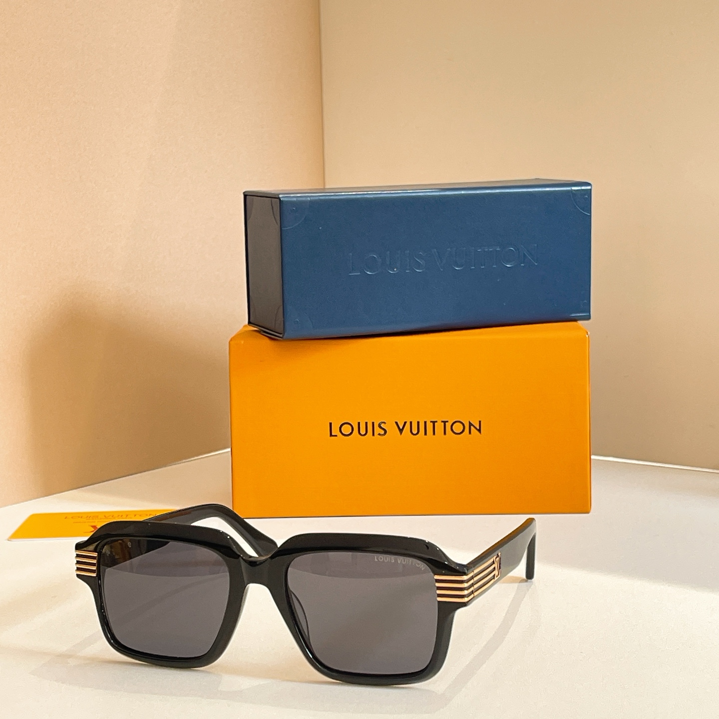 ￼ LOUIS VUITTO*🌟🌟🌟MODEL：Z2739U🌟🌟🌟SIZE：55口20-145🌟🌟🌟